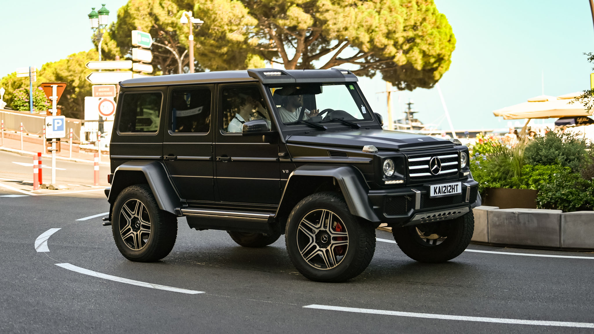 Mercedes G500 4x4² - KAI212HT (GB)