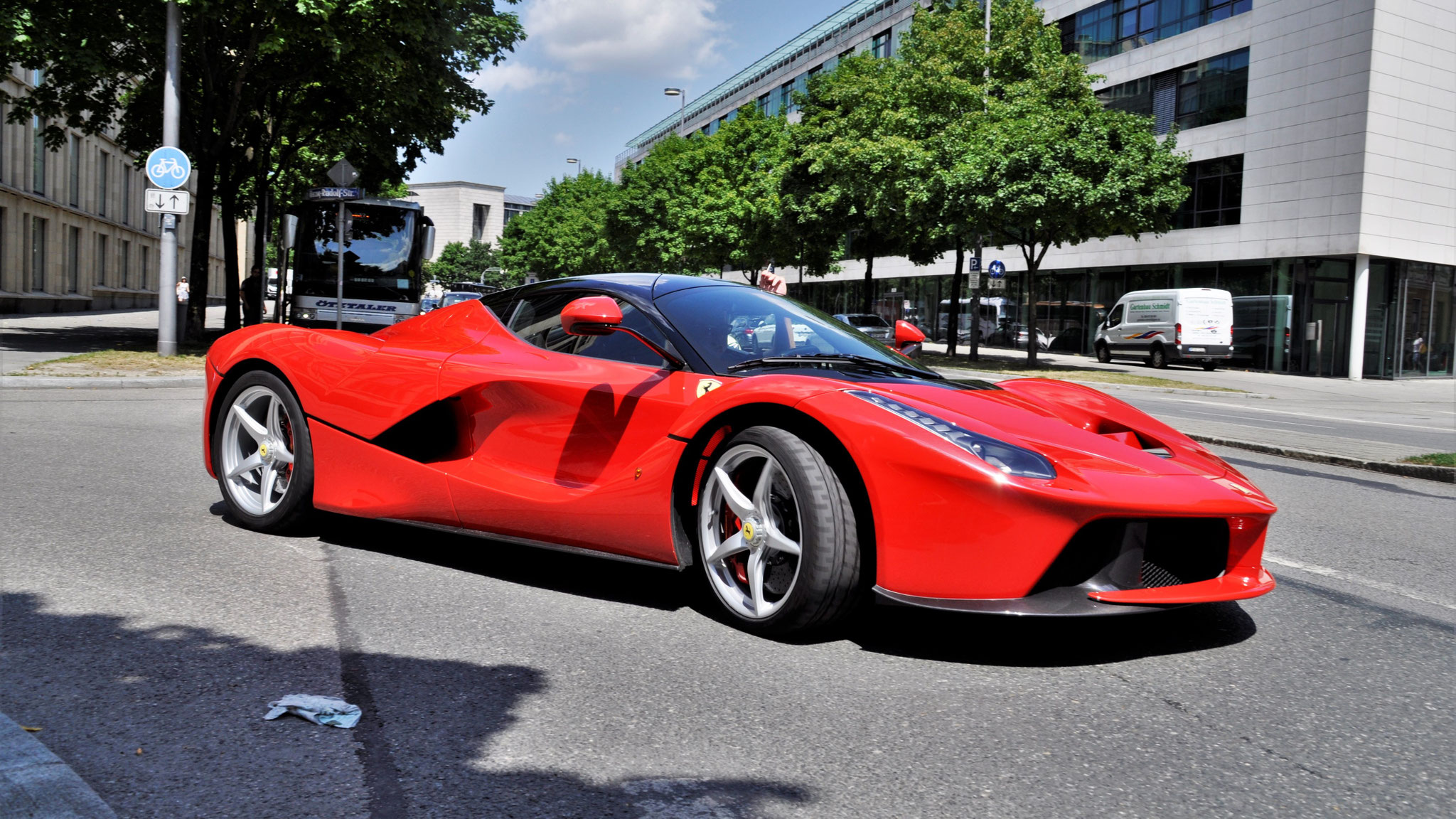 LaFerrari - M-F2222