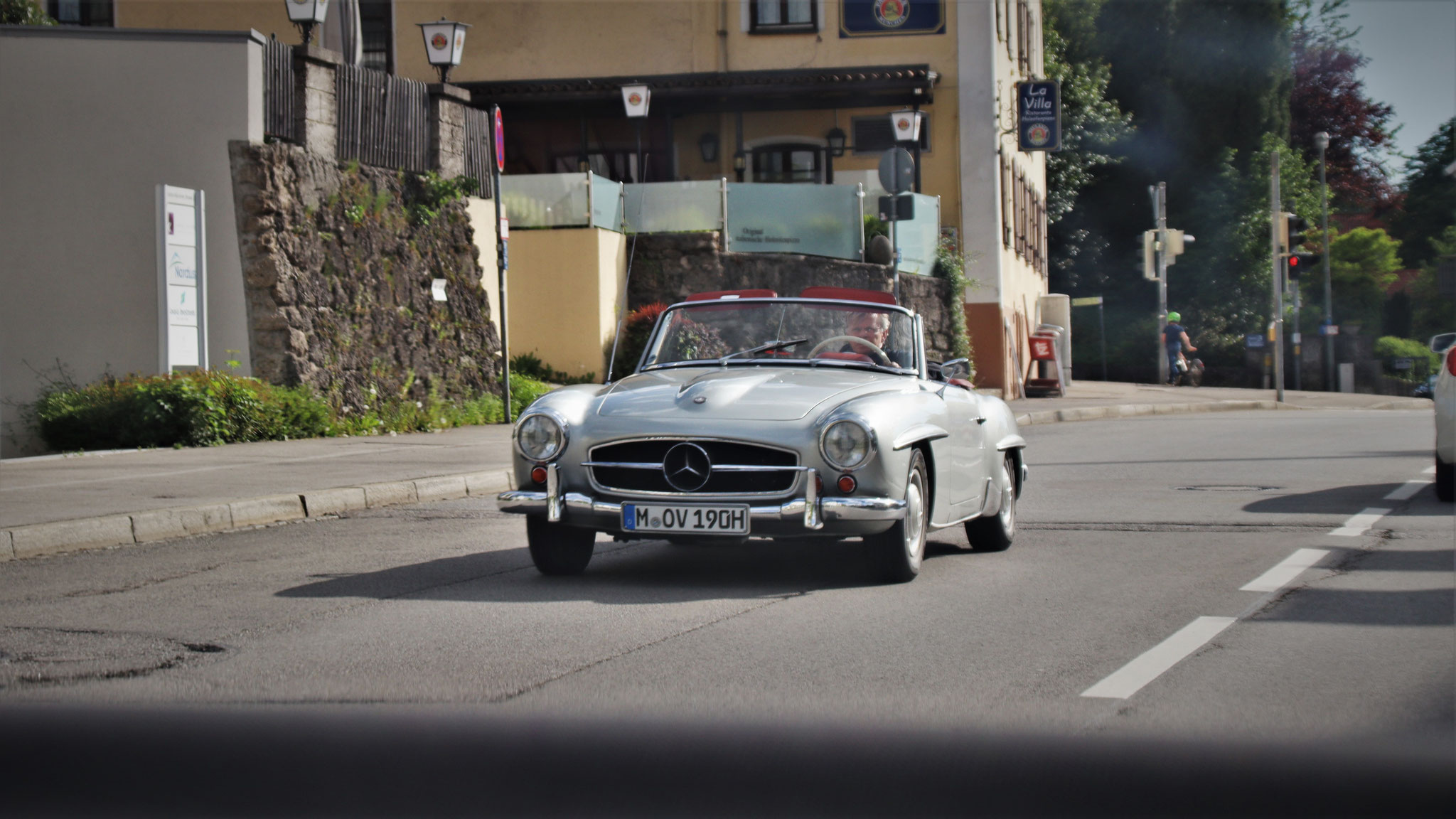 Mercedes SL190 - M-OV190H