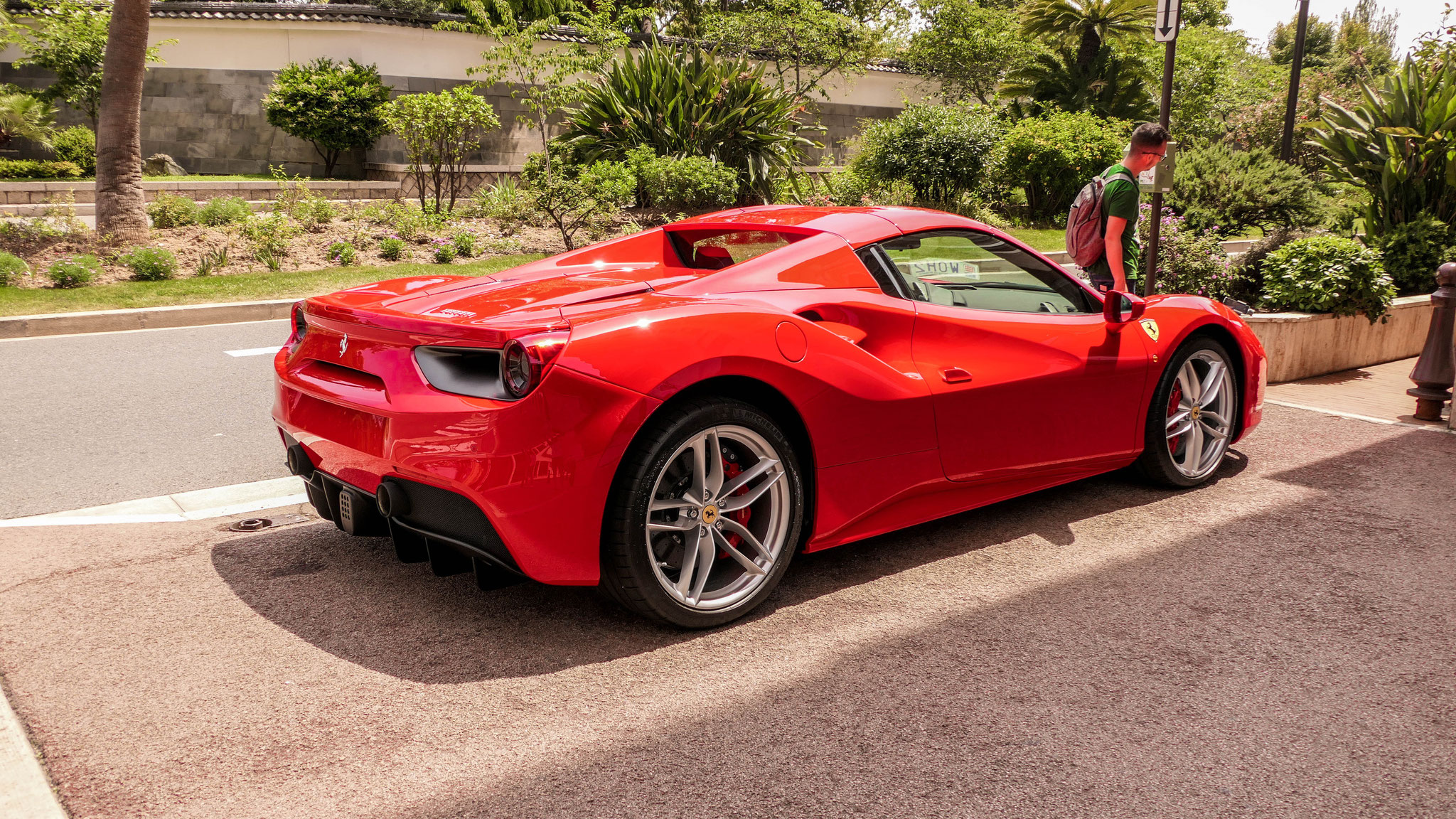 Ferrari 488 Spider - W0H2 (MC)