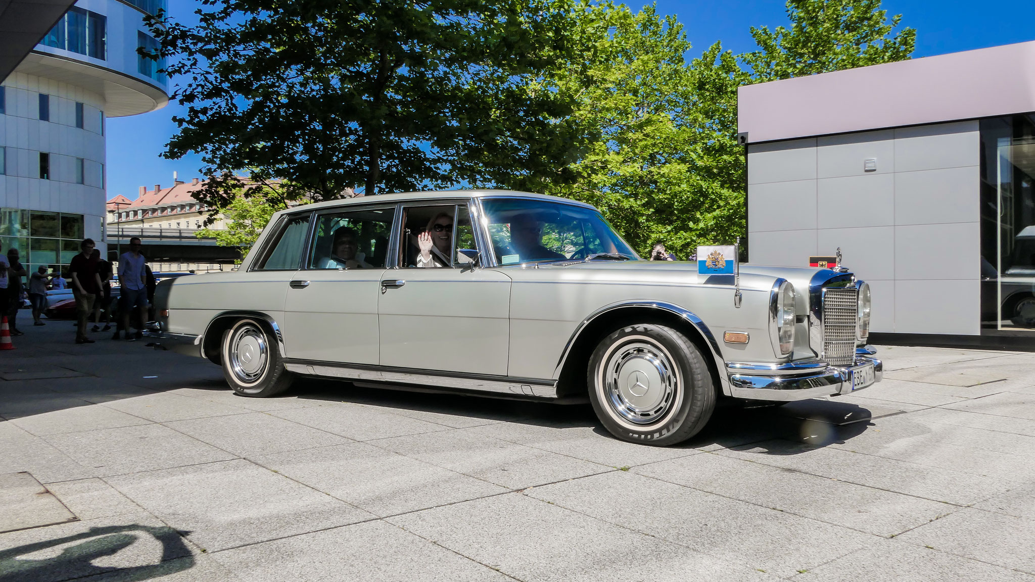 Mercedes 600 Pullmann - EBE-M637H