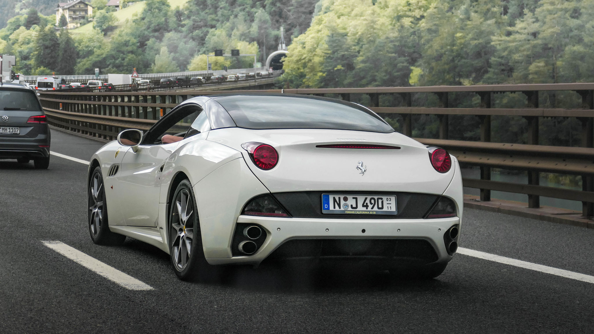 Ferrari California - N-J490