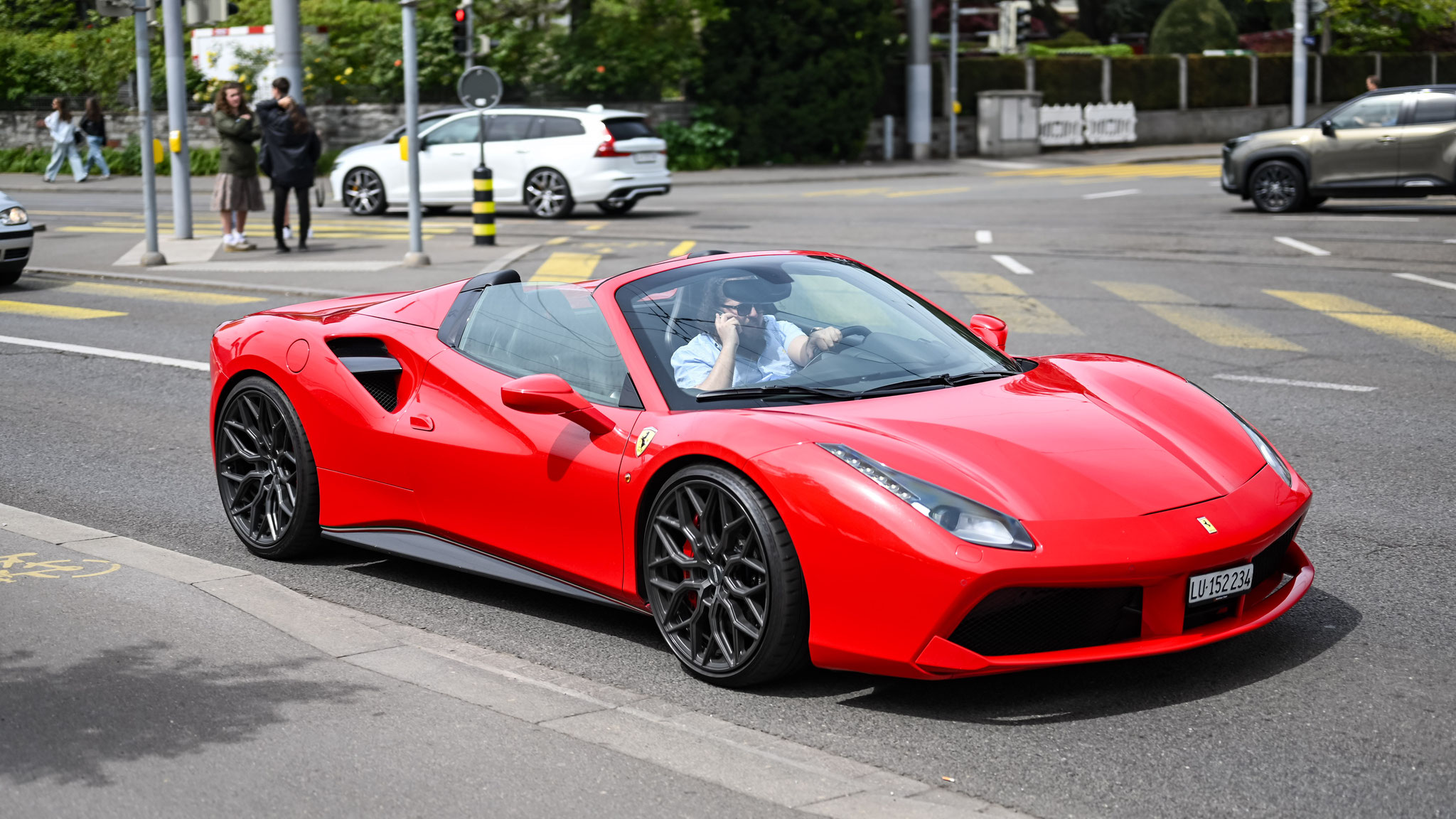 Ferrari 488 Spider - LU152234 (CH)