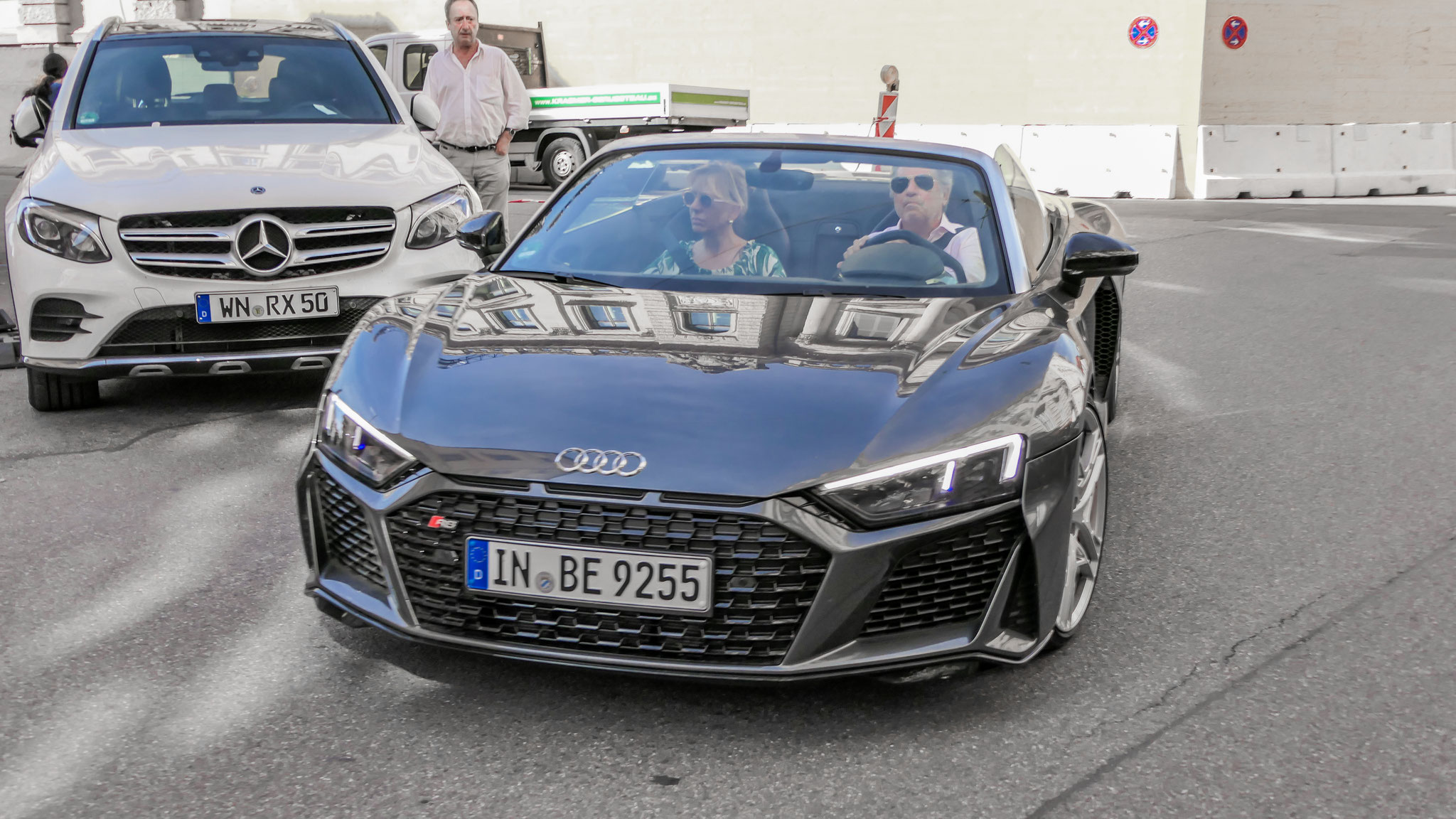 Audi R8 V10 Spyder - IN-BE8255
