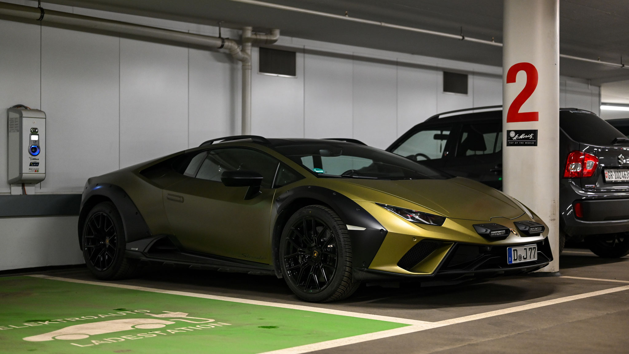 Lamborghini Huracan Sterrato - D-J77