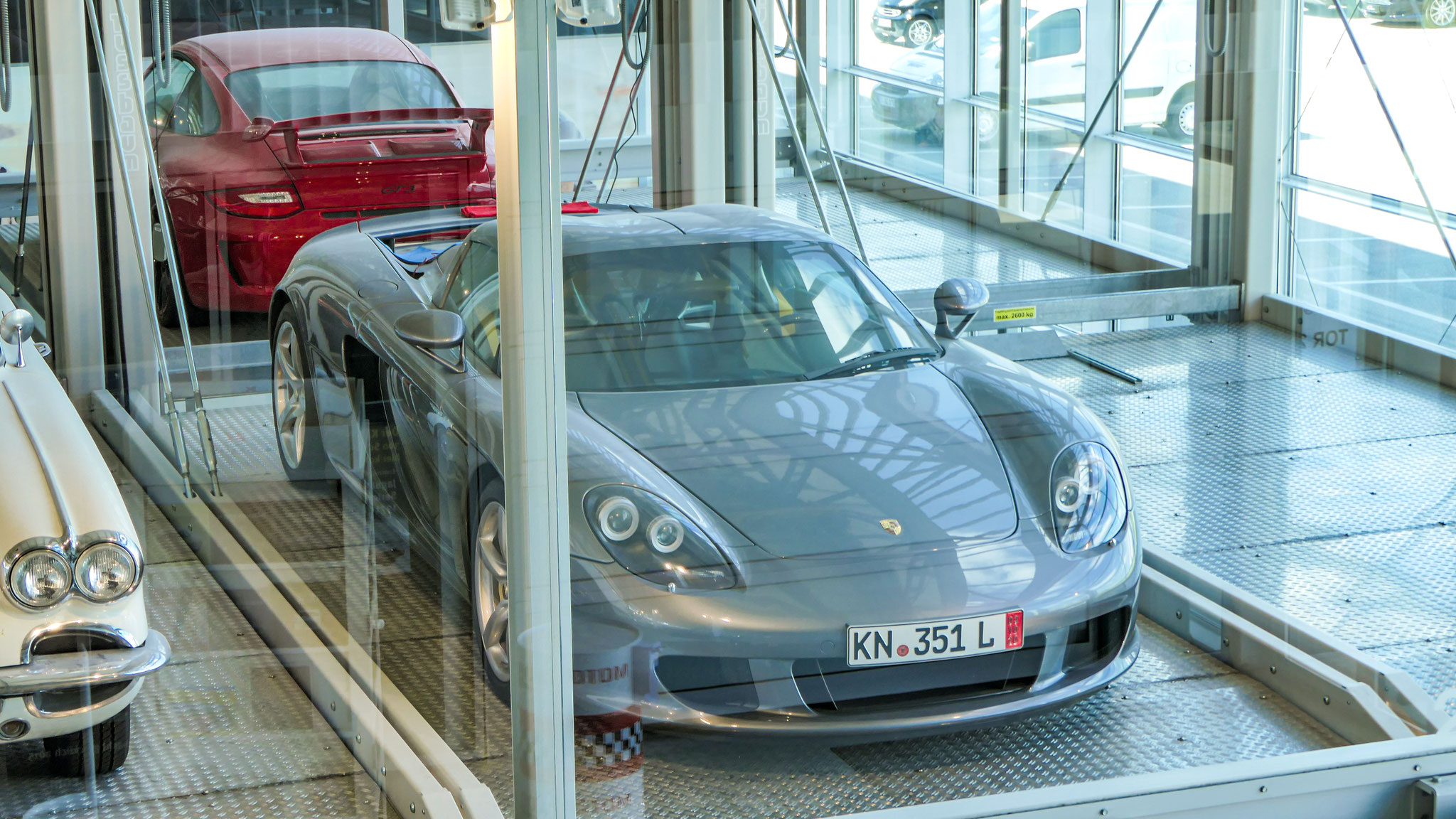 Porsche Carrera GT - KN-351L