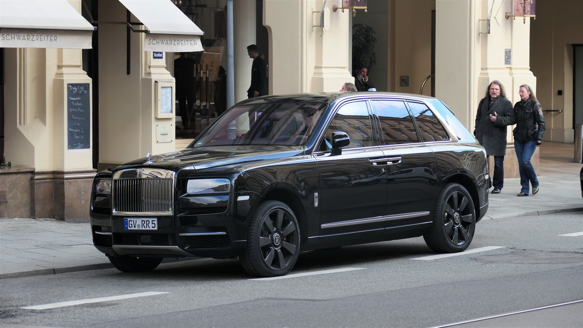 Rolls Royce Cullinan - GV-RR5