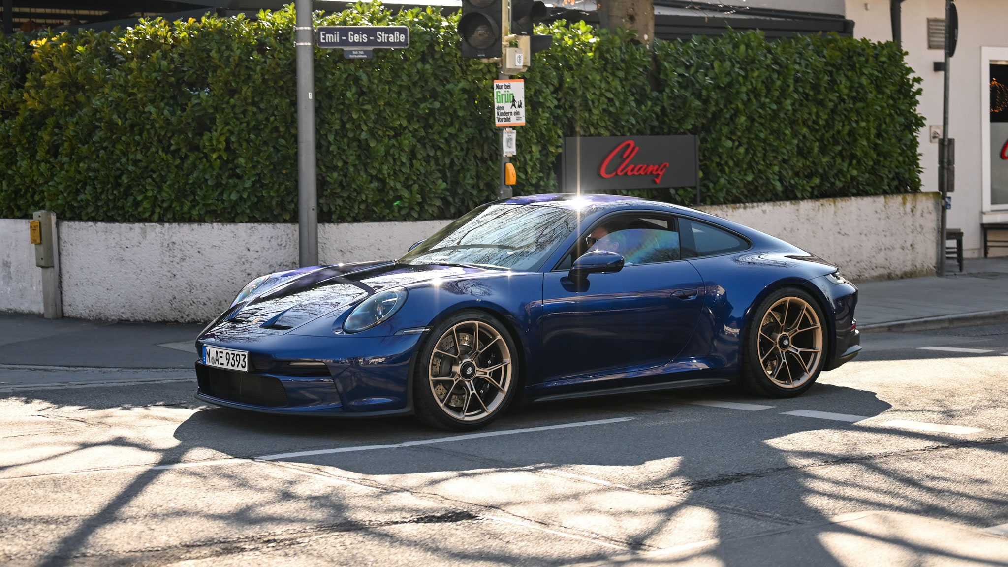 Porsche 992 GT3 Touring - M-AE9393