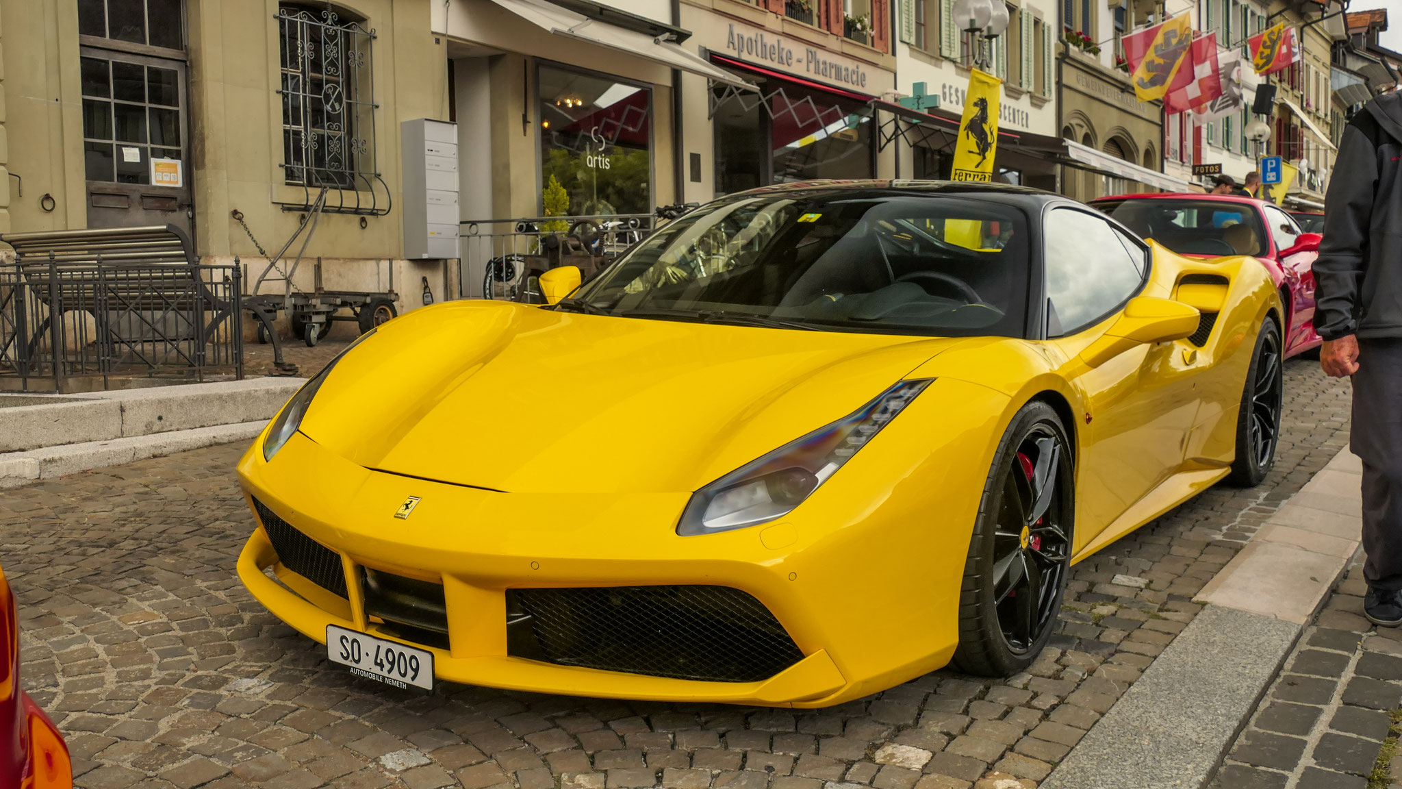 Ferrari 488 GTB - SO4909 (CH)