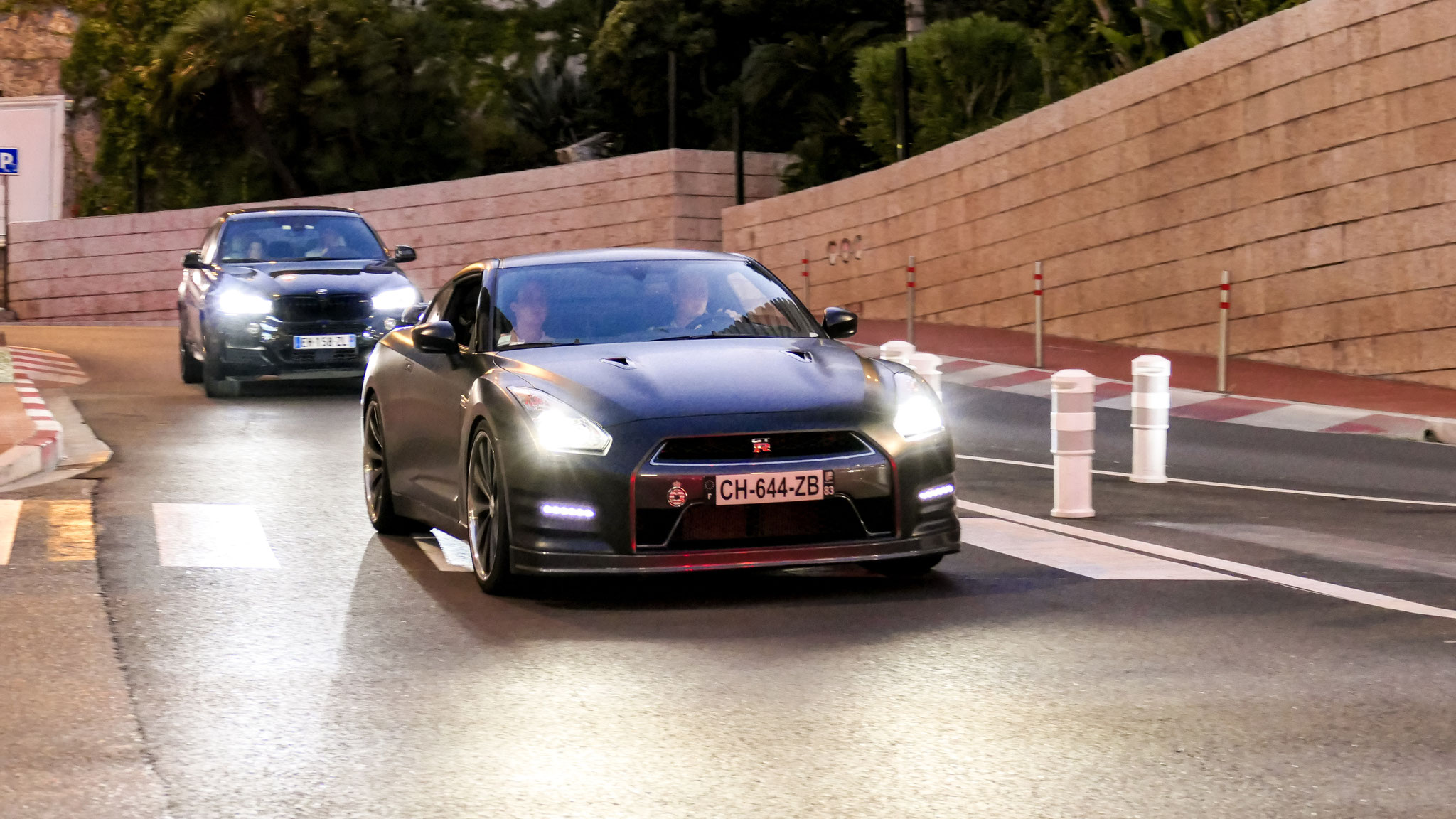 Nissan GTR - CH644ZB-83 (FRA)