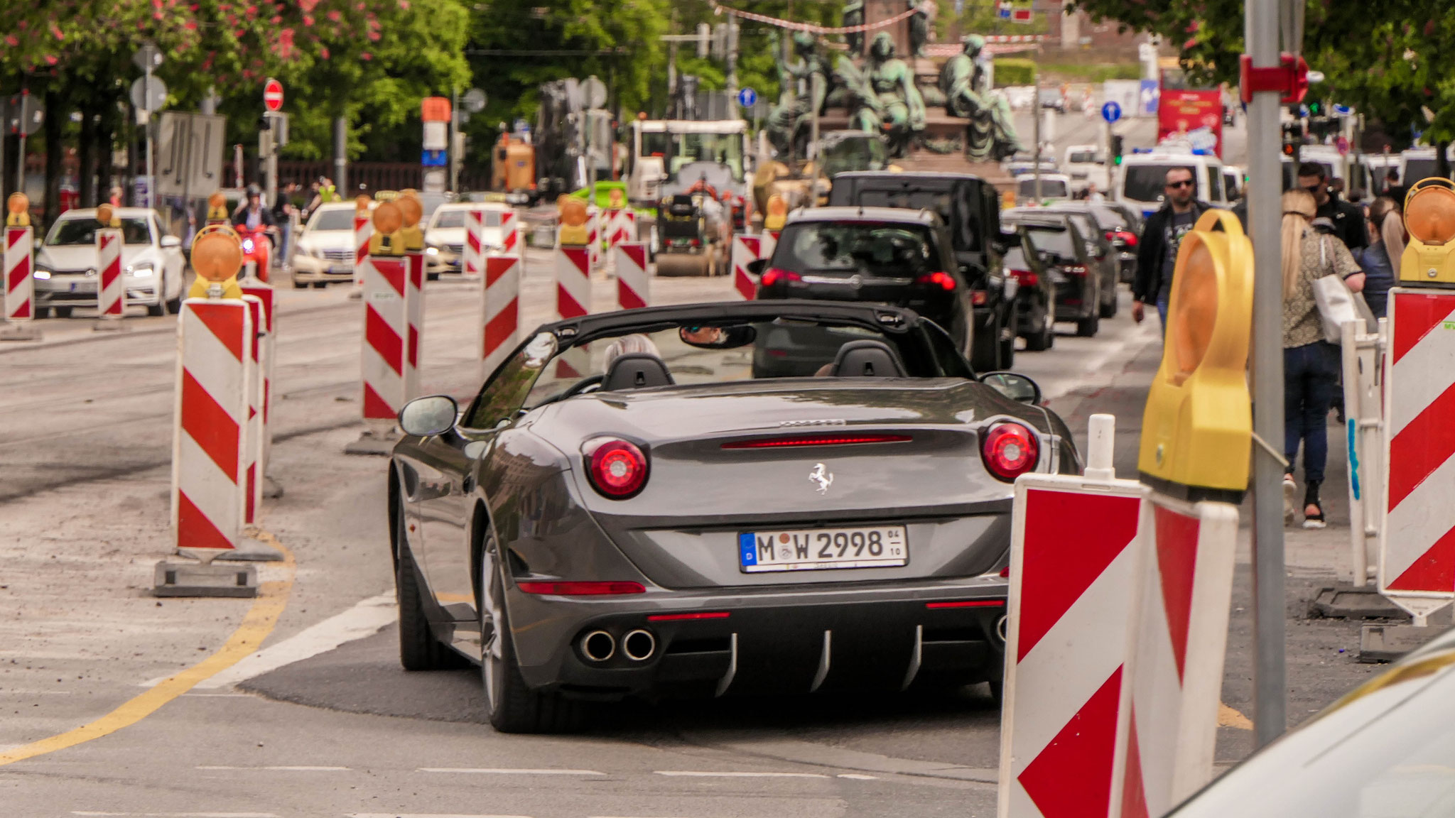 Ferrari California T - M-W2998