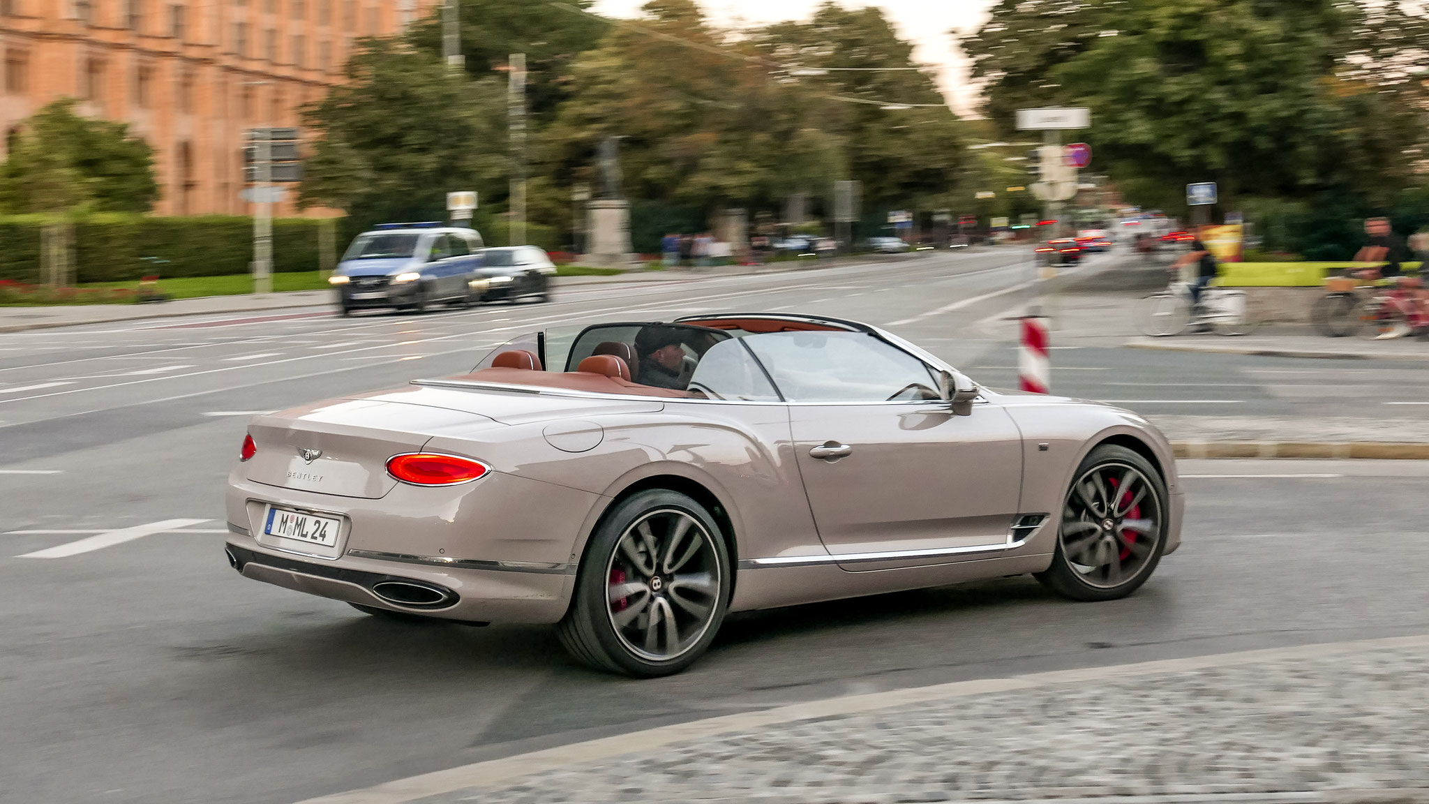 Bentley Continental GTC - M-ML24