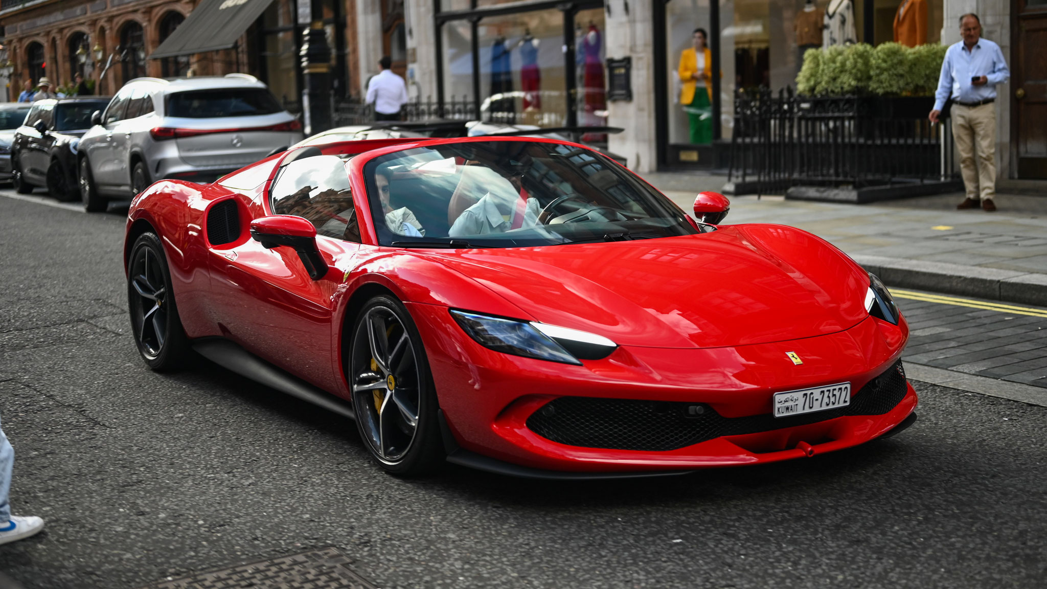 Ferrari 296 Spider - 7073572 (KWT)