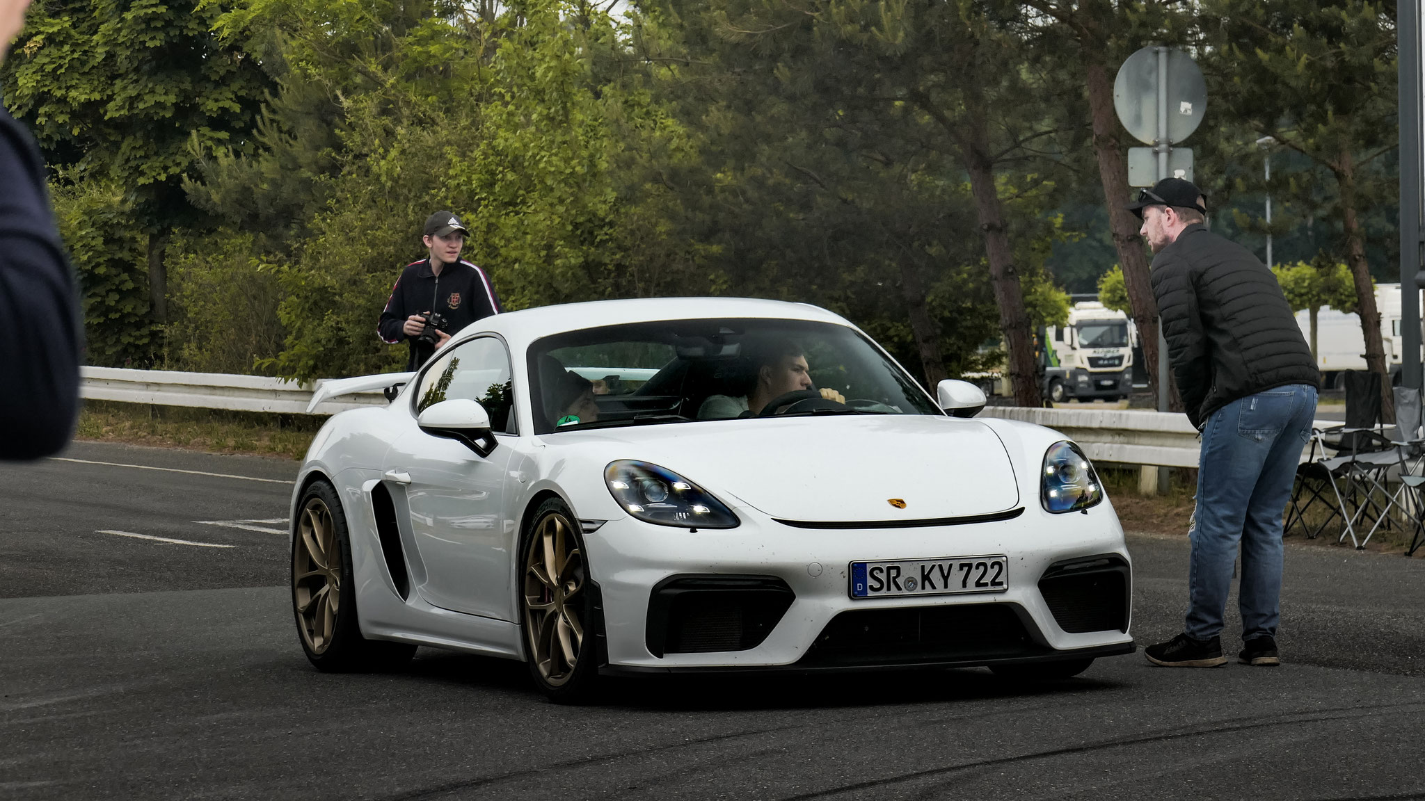Porsche Cayman GT4 - SR-KY722