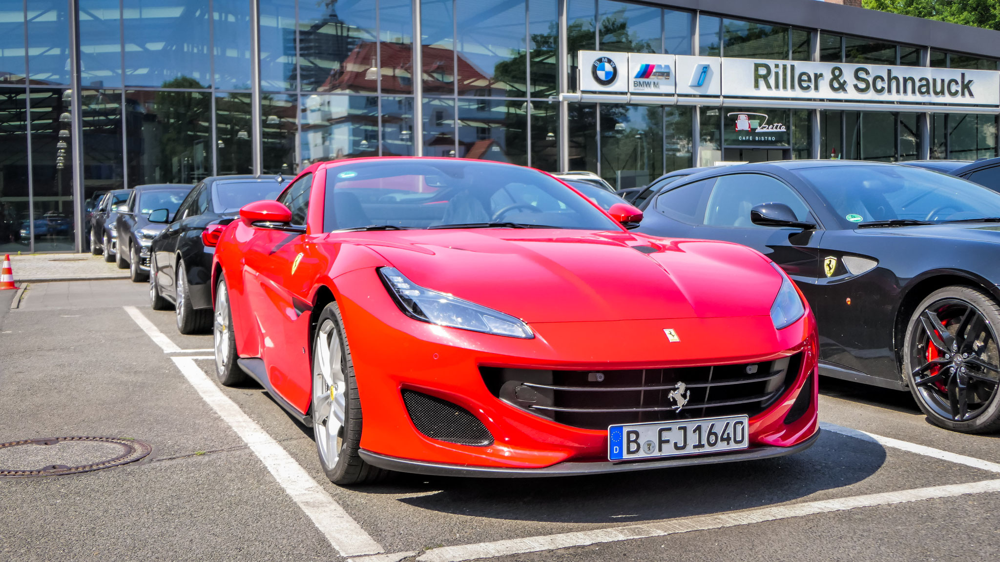 Ferrari Portofino - B-FJ-1640