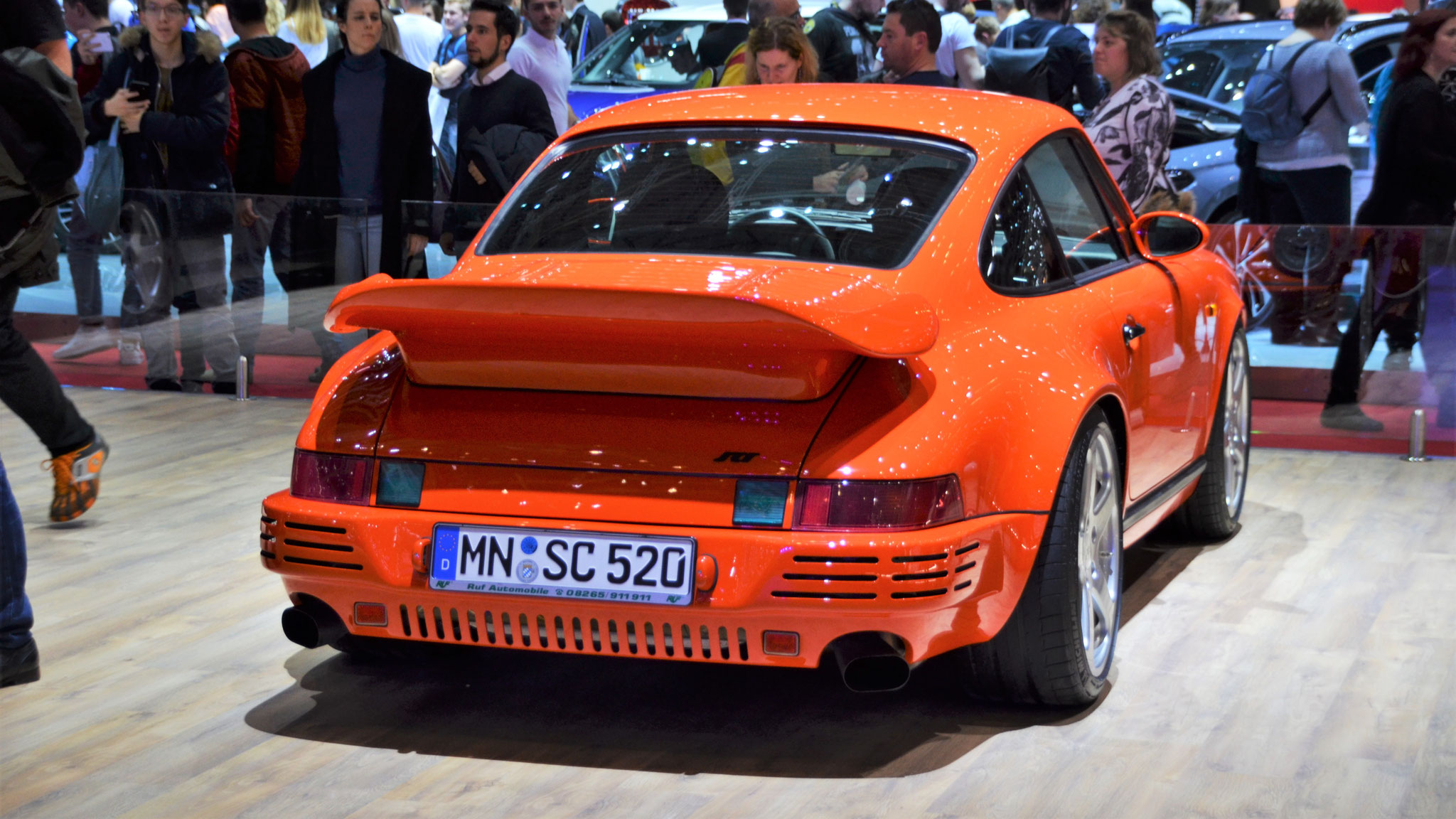 RUF 964 SCR - MN-SC520