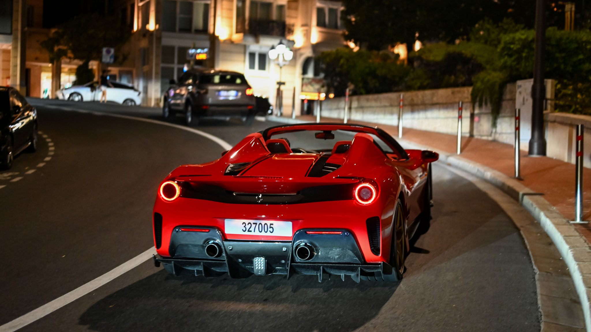 Ferrari 488 Pista Spider - 327005 (QAT)