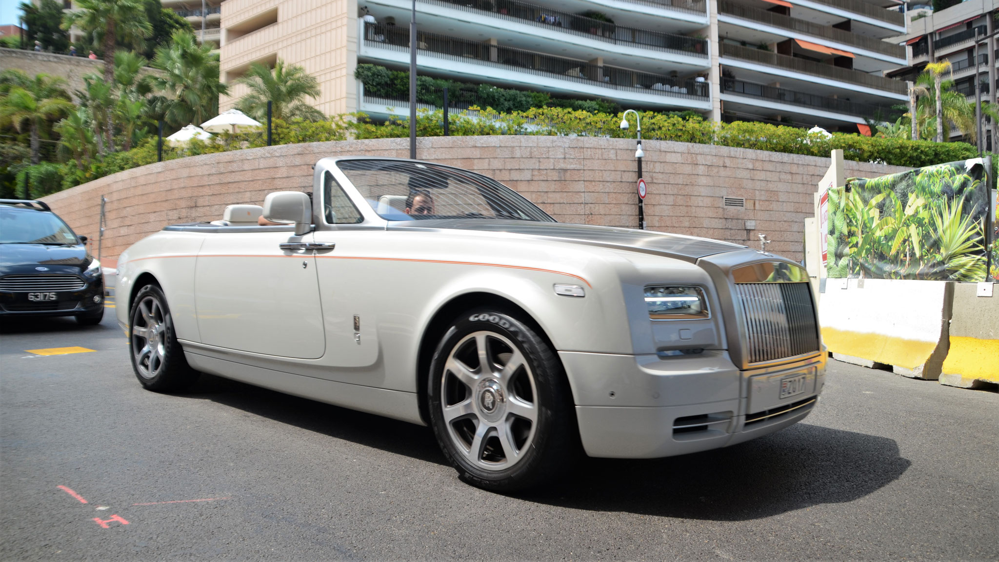 Rolls Royce Drophead - Z017 (MC)