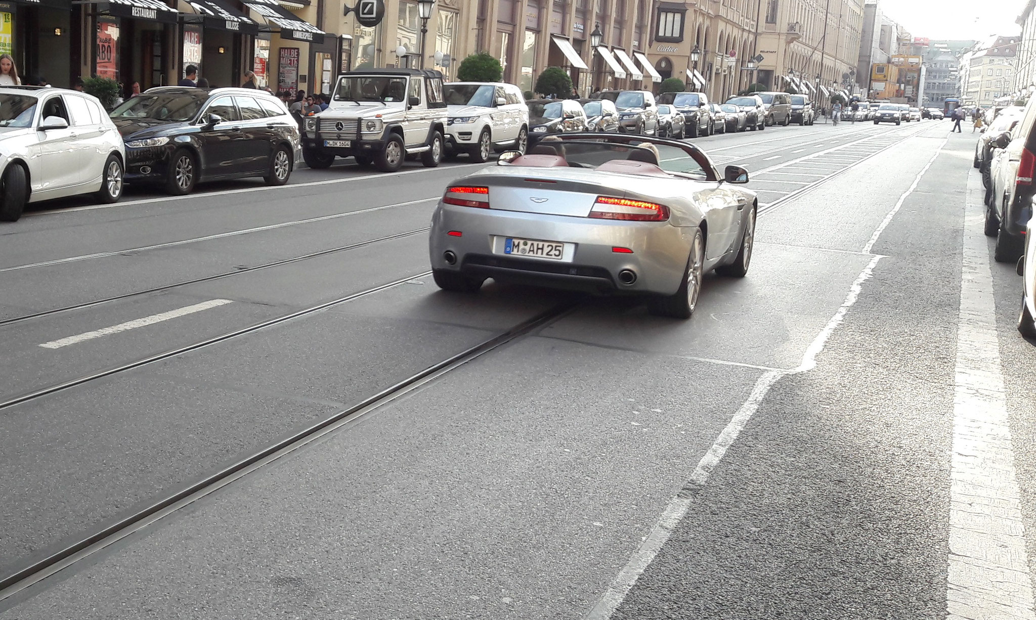 Aston Martin Vantage V8 Volante - M-AH25