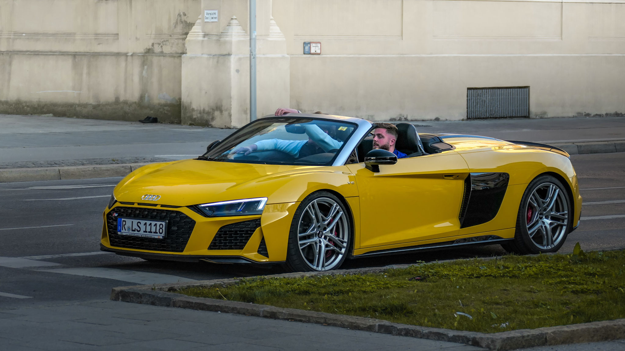 Audi R8 V10 Spyder - R-LS1118