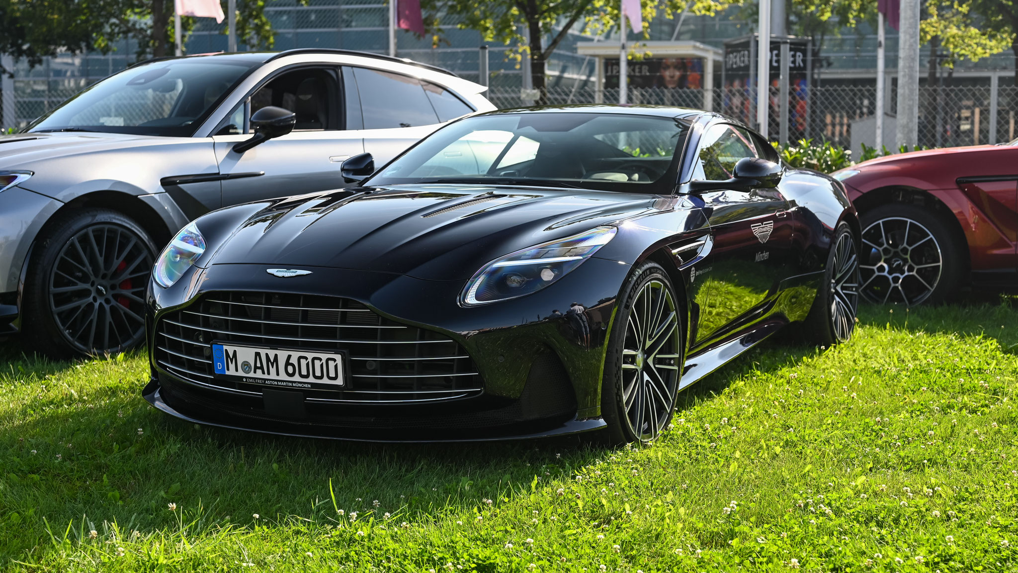 Aston Martin DB12 - M-AM6000
