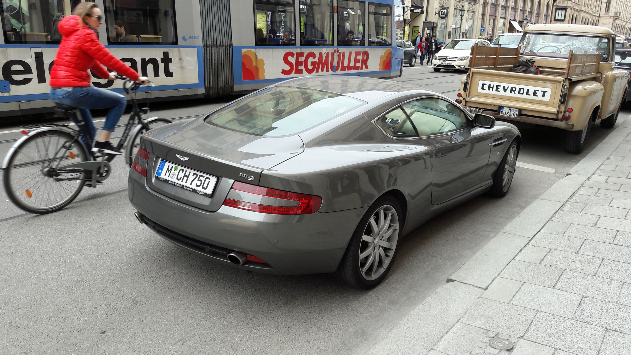 Aston Martin DB9 Coupé - M-CH750