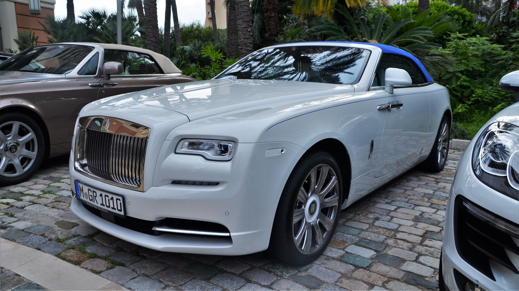 Rolls Royce Dawn - M-GR1010