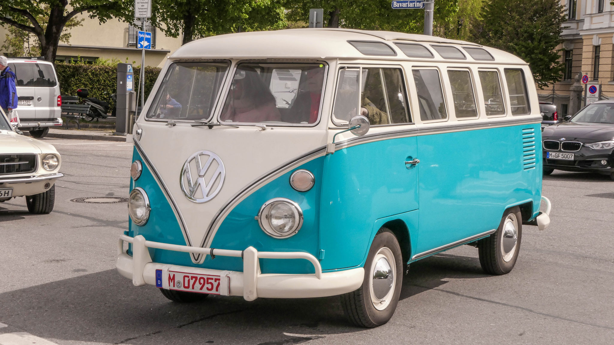 VW T1 - M-07957