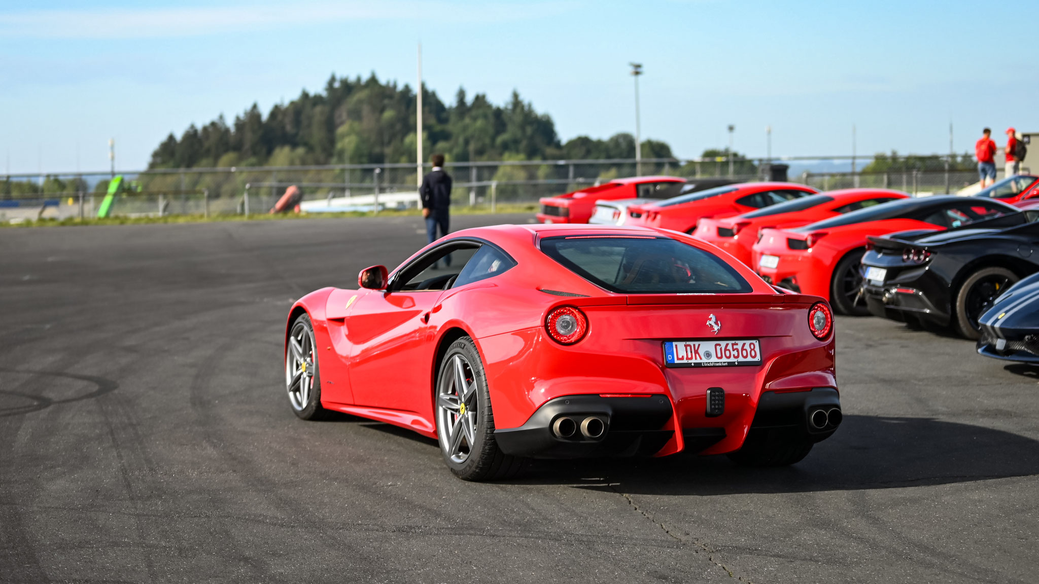 Ferrari F12 Berlinetta - LDK-06568