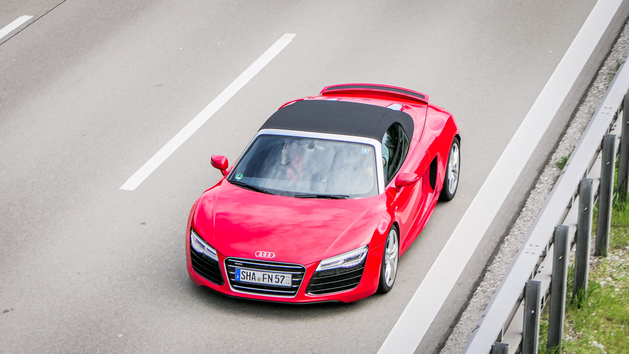 Audi R8 V10 Spyder - SHA-FN57