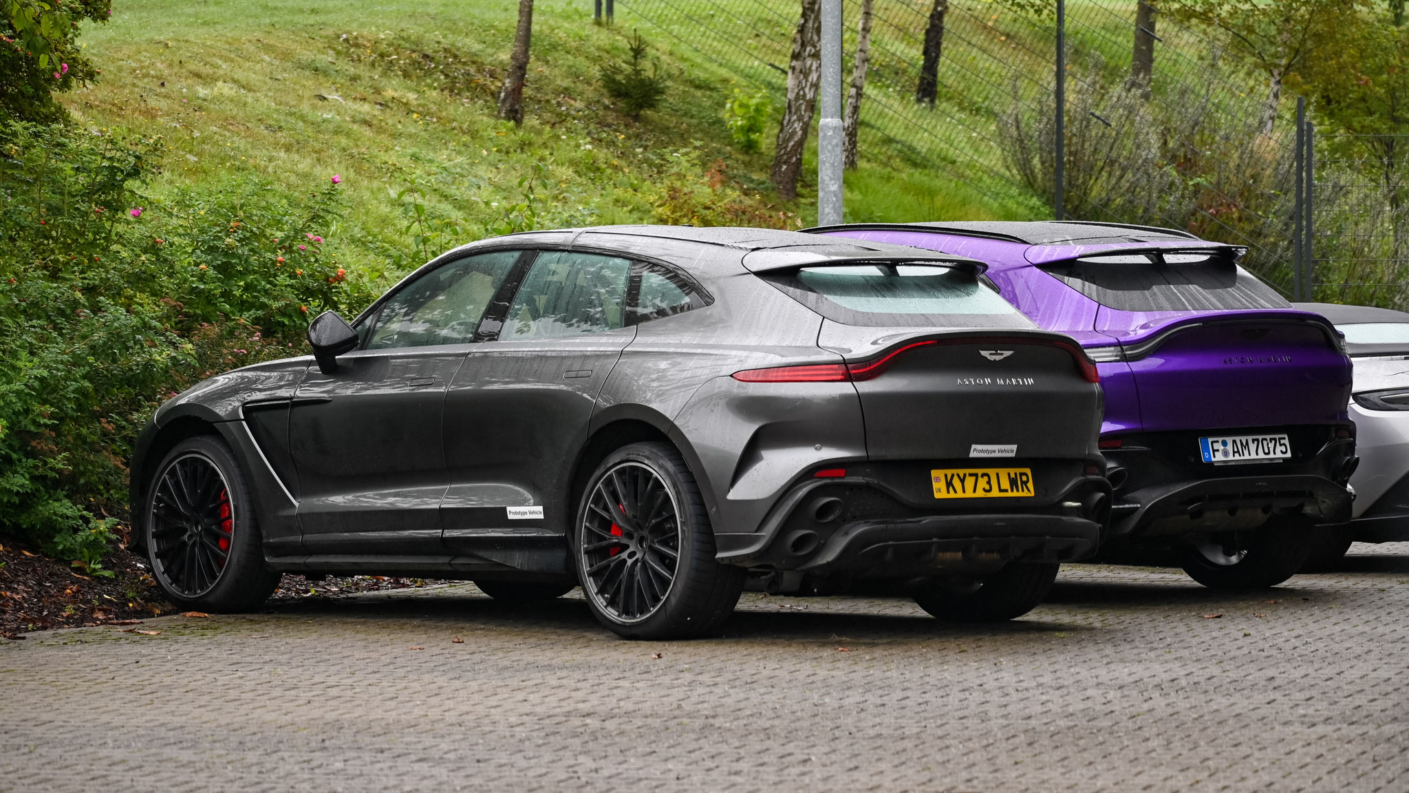 Aston Martin DBX 707 - KY73LWTR (GB)