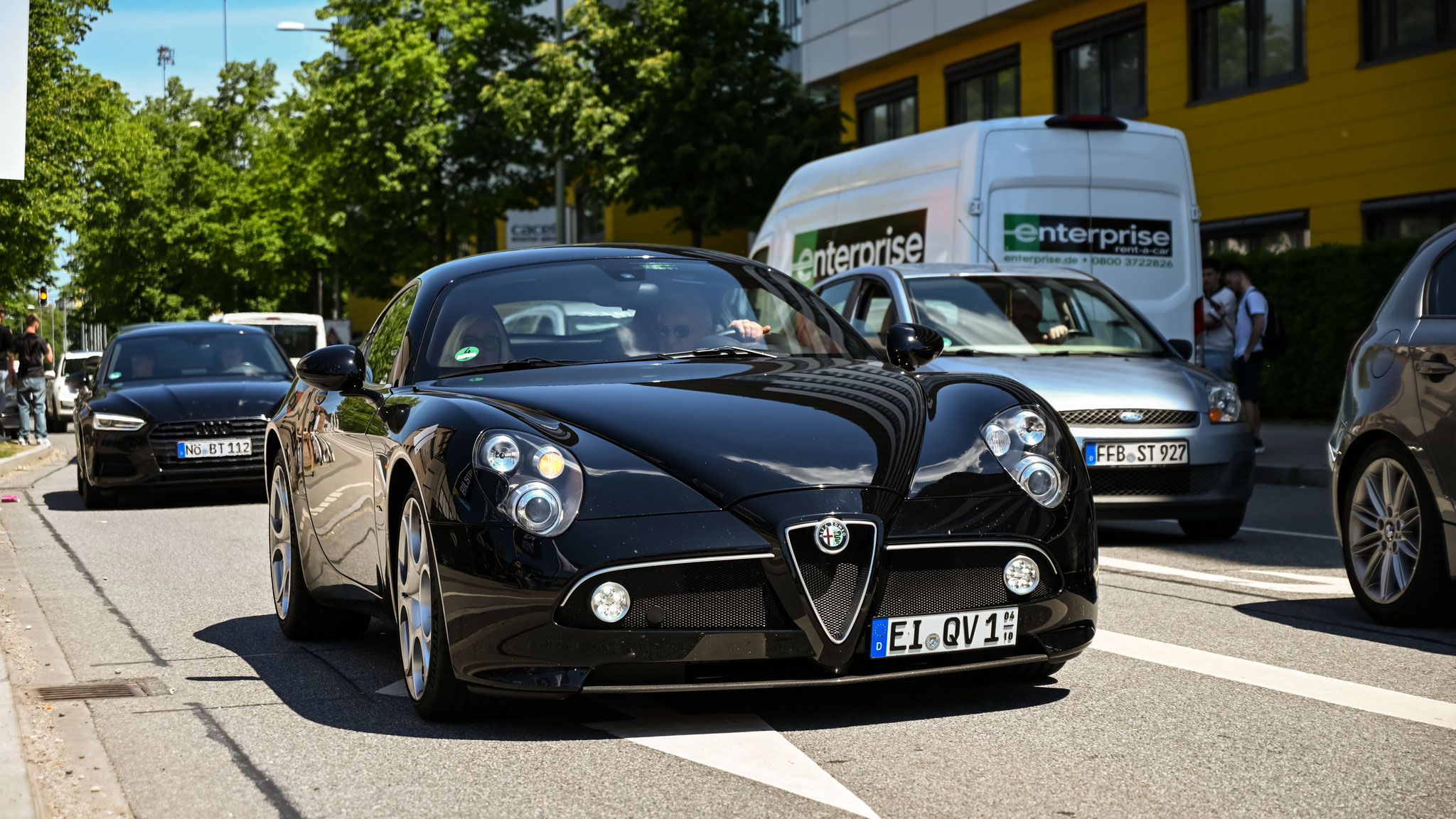 Alfa Romeo 8C - EI-QV1
