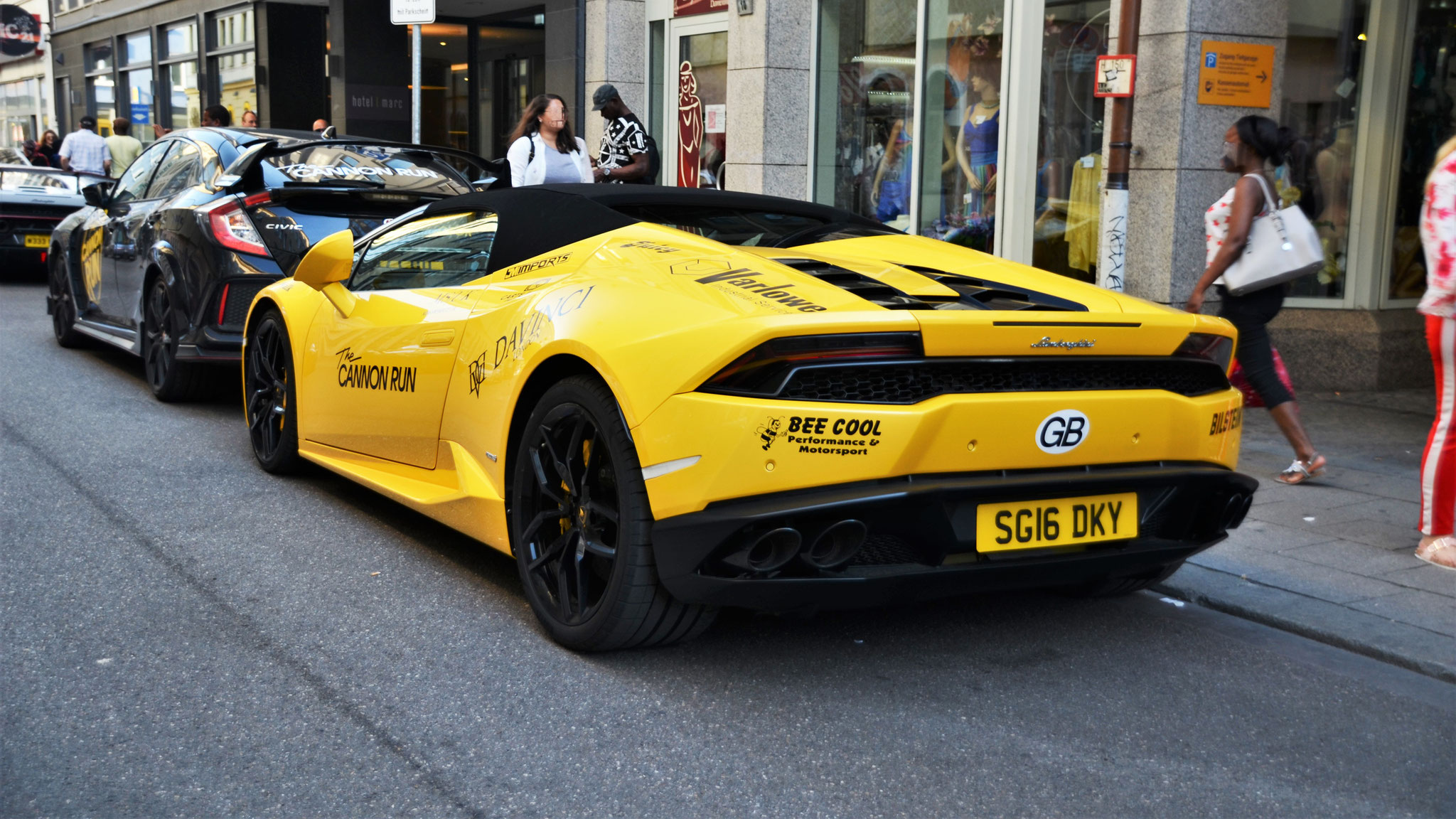 Lamborghini Huracan Spyder - SG16DKY (GB)