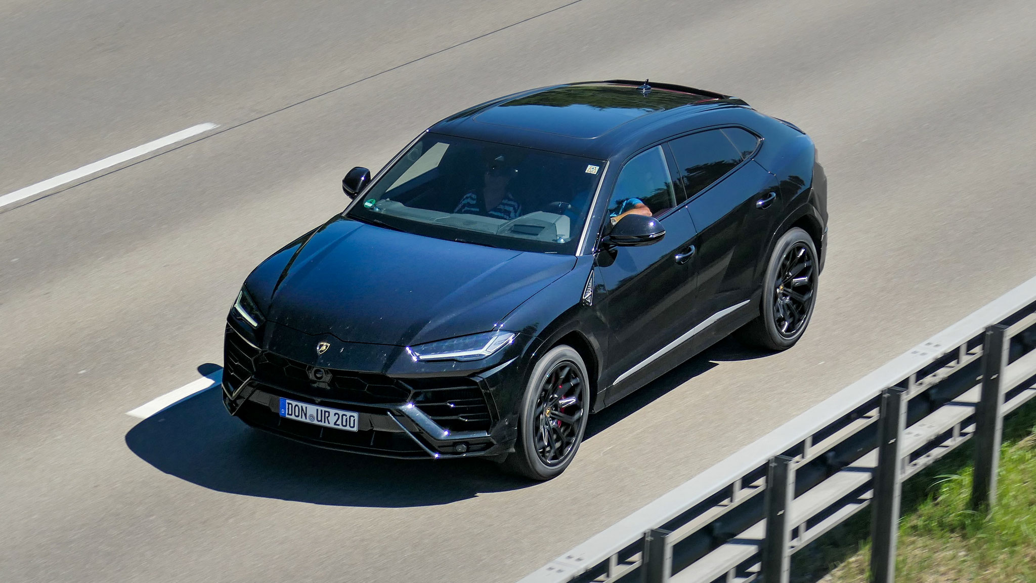 Lamborghini Urus - DON-UR200