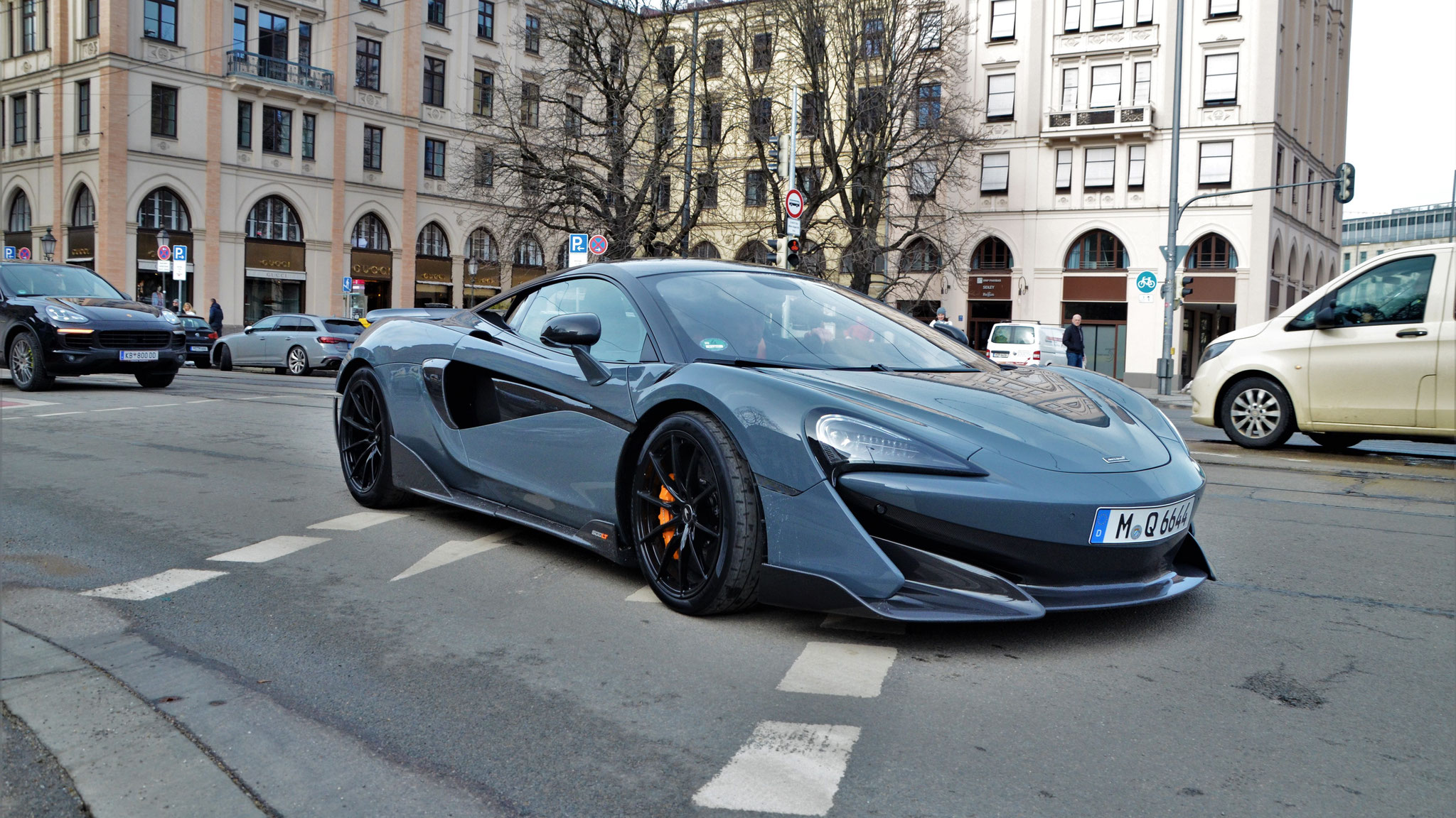 McLaren 600LT - M-G6644