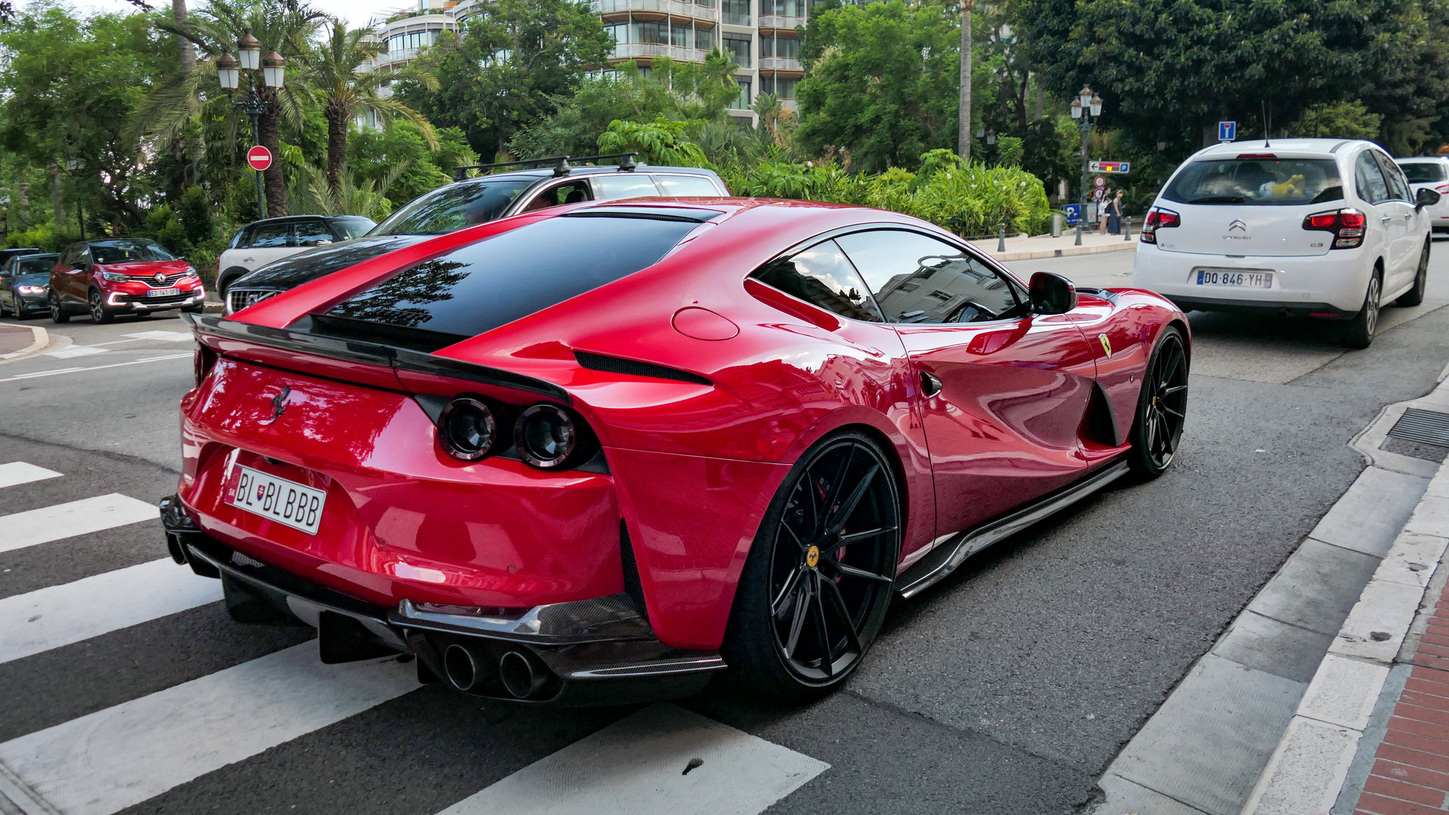 Ferrari 812 Superfast - BLBLBBB (SK)