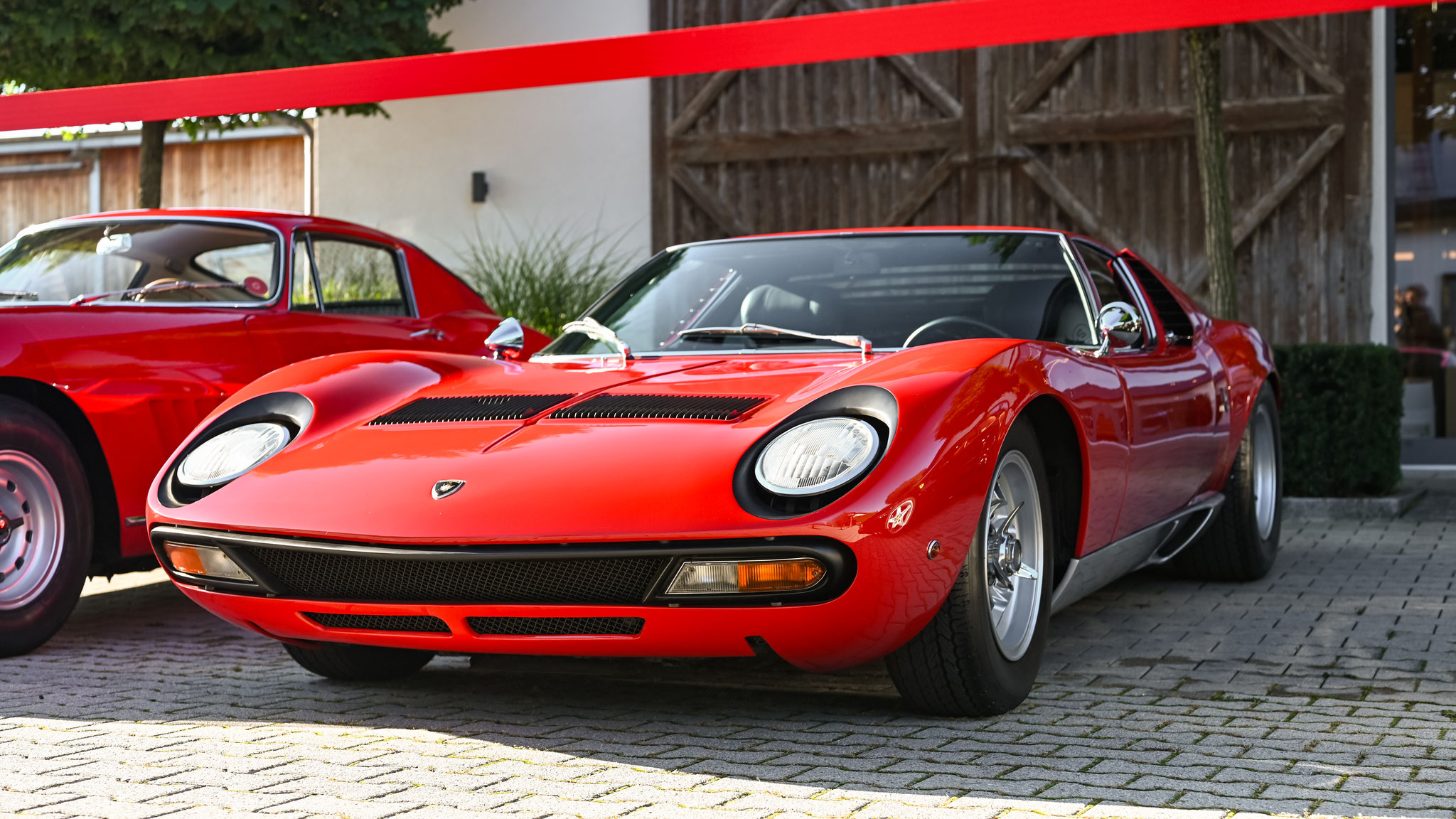 Lamborghini Miura SV - B-D325