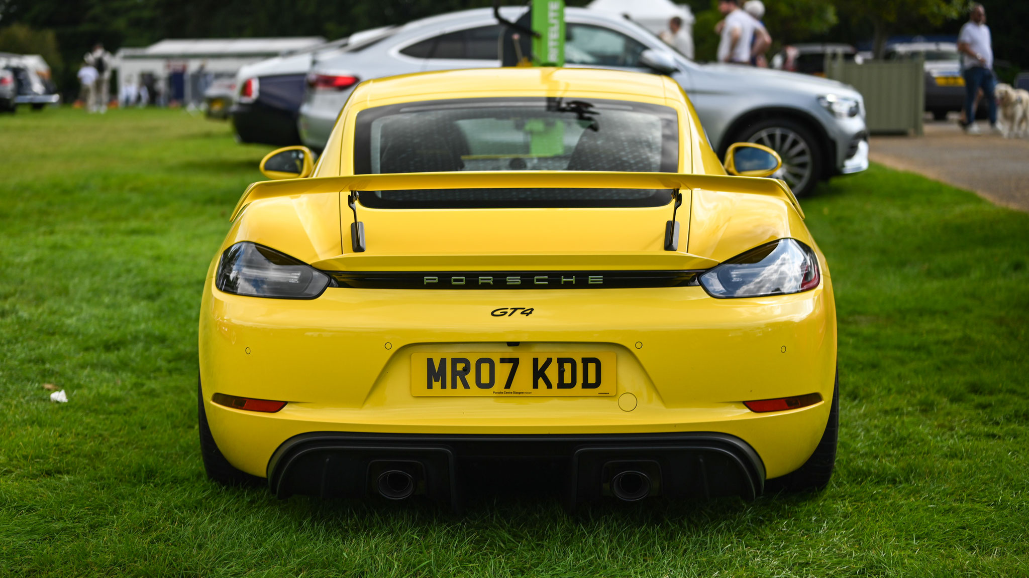Porsche Cayman GT4 - MR07KDD (GB)