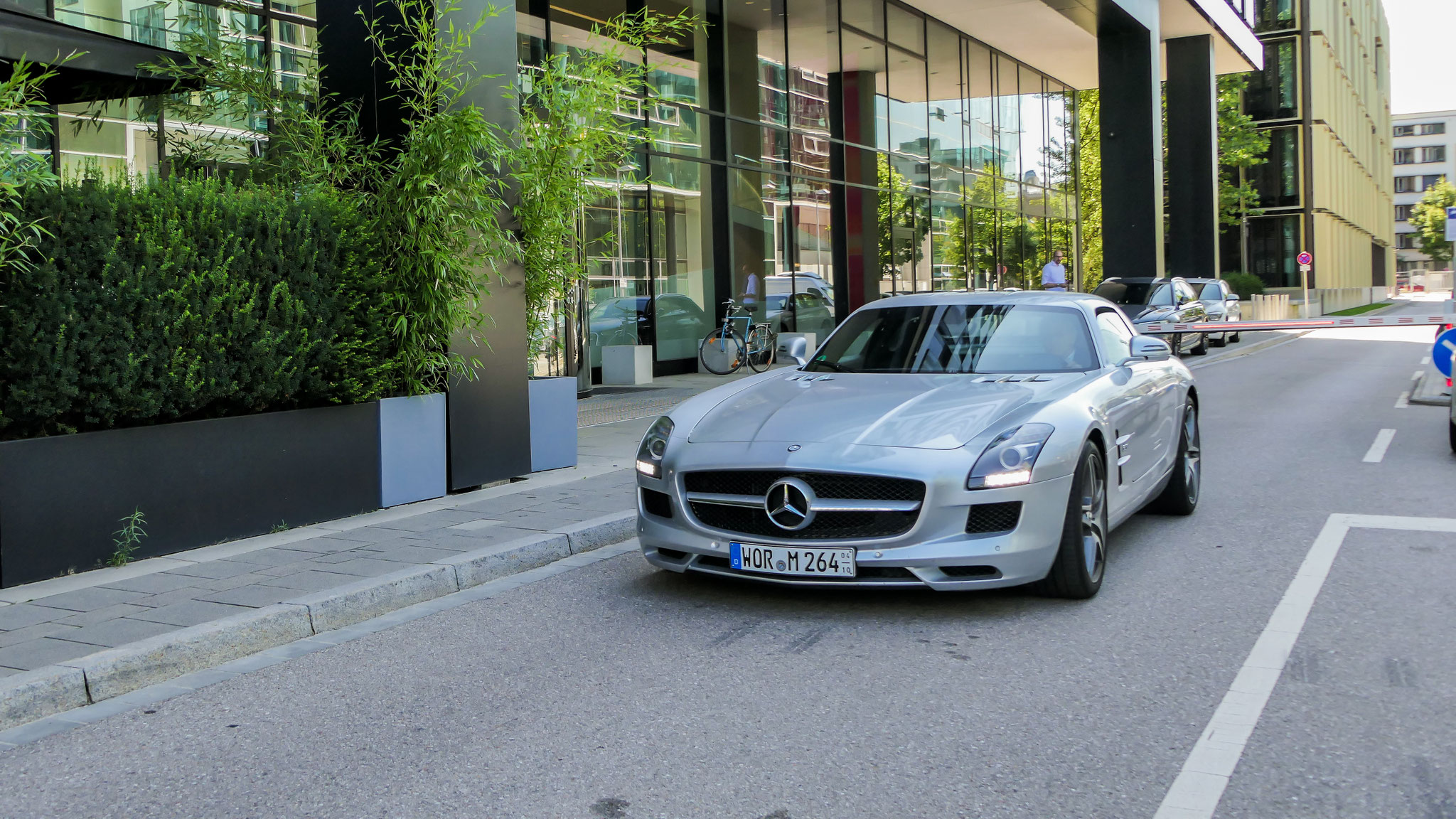 AMG SLS - WOR-M264