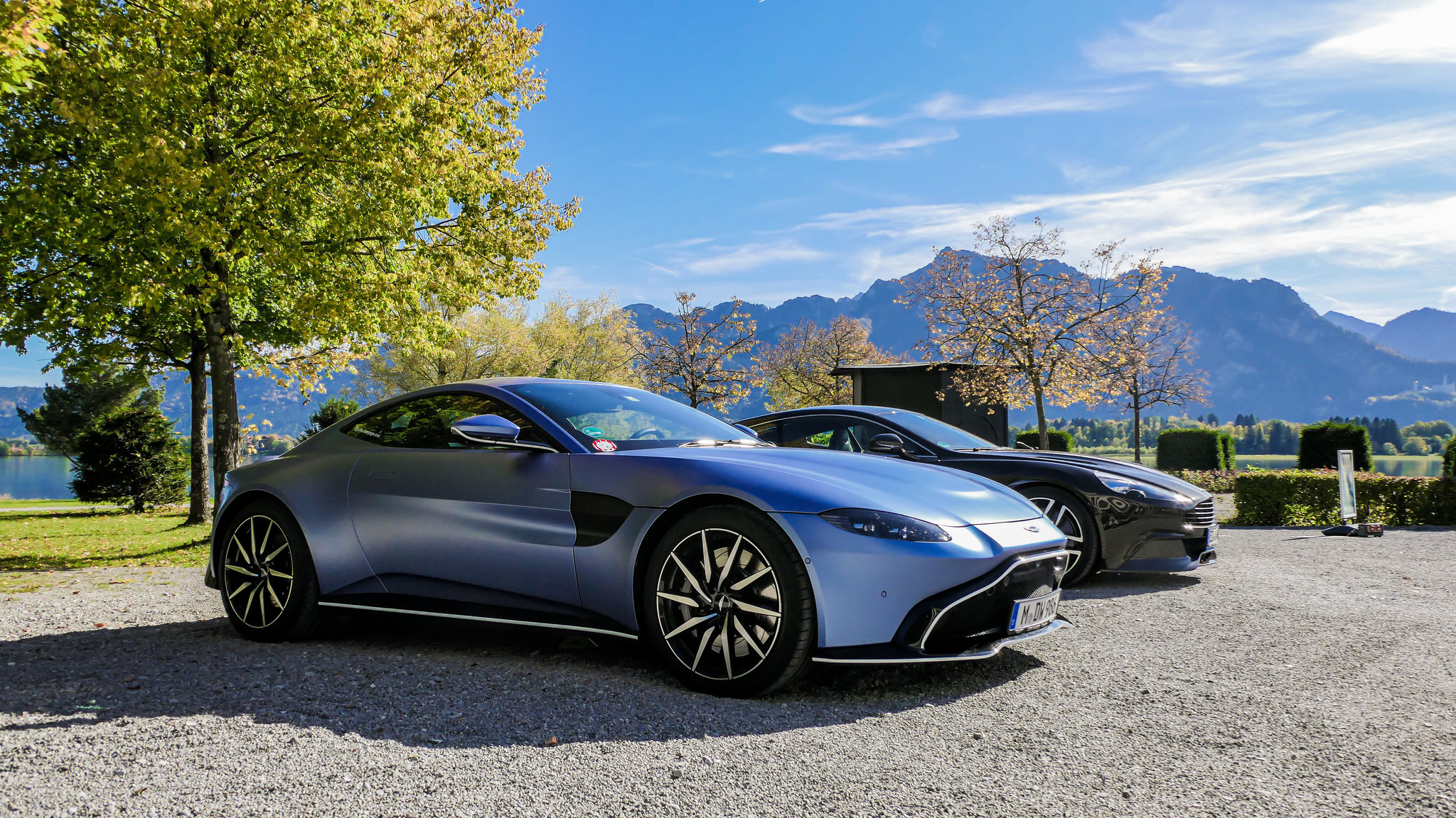 Aston Martin Vantage - M-DW986