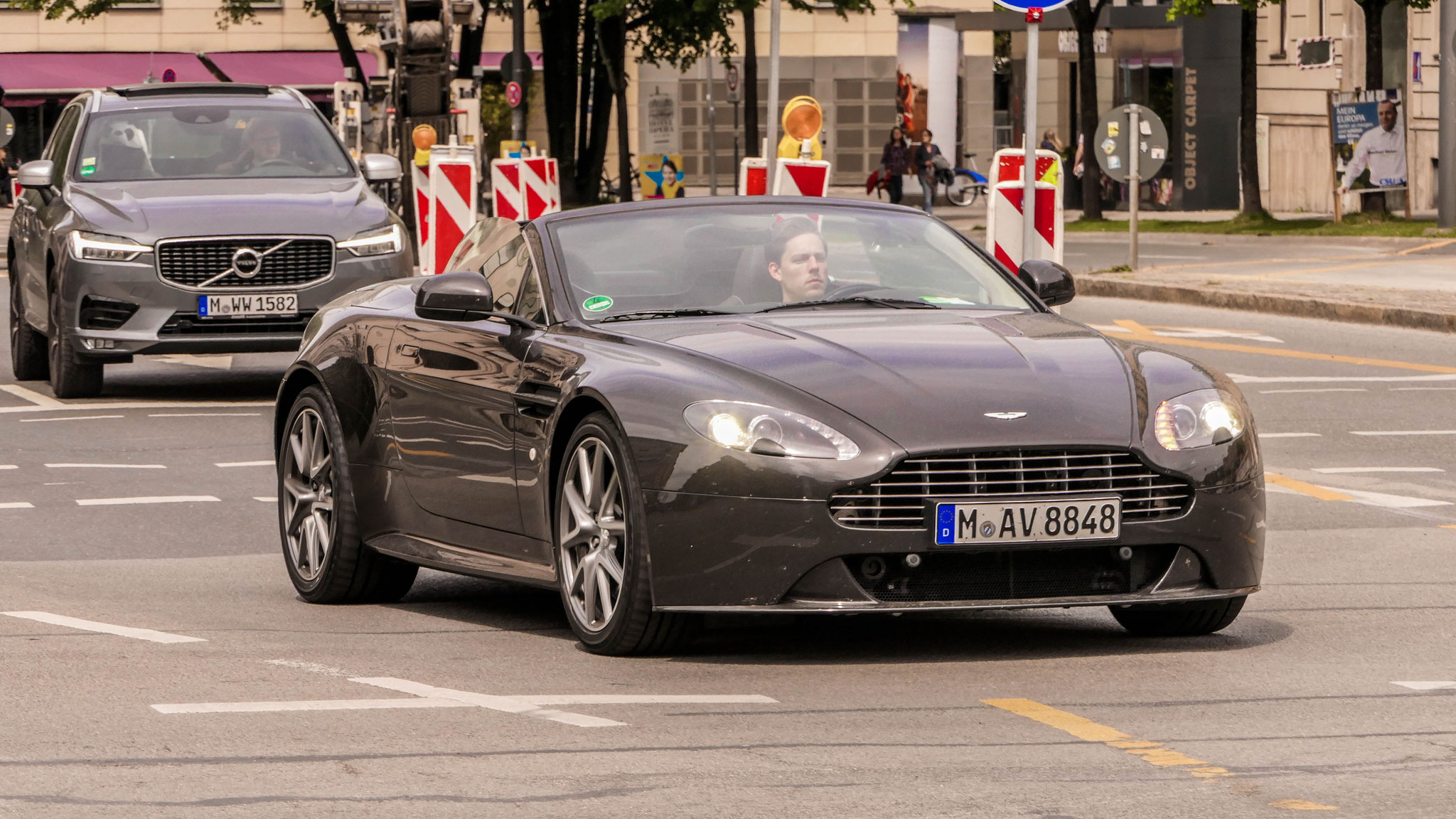 Aston Martin Vantage V8 Volante - M-AV8848