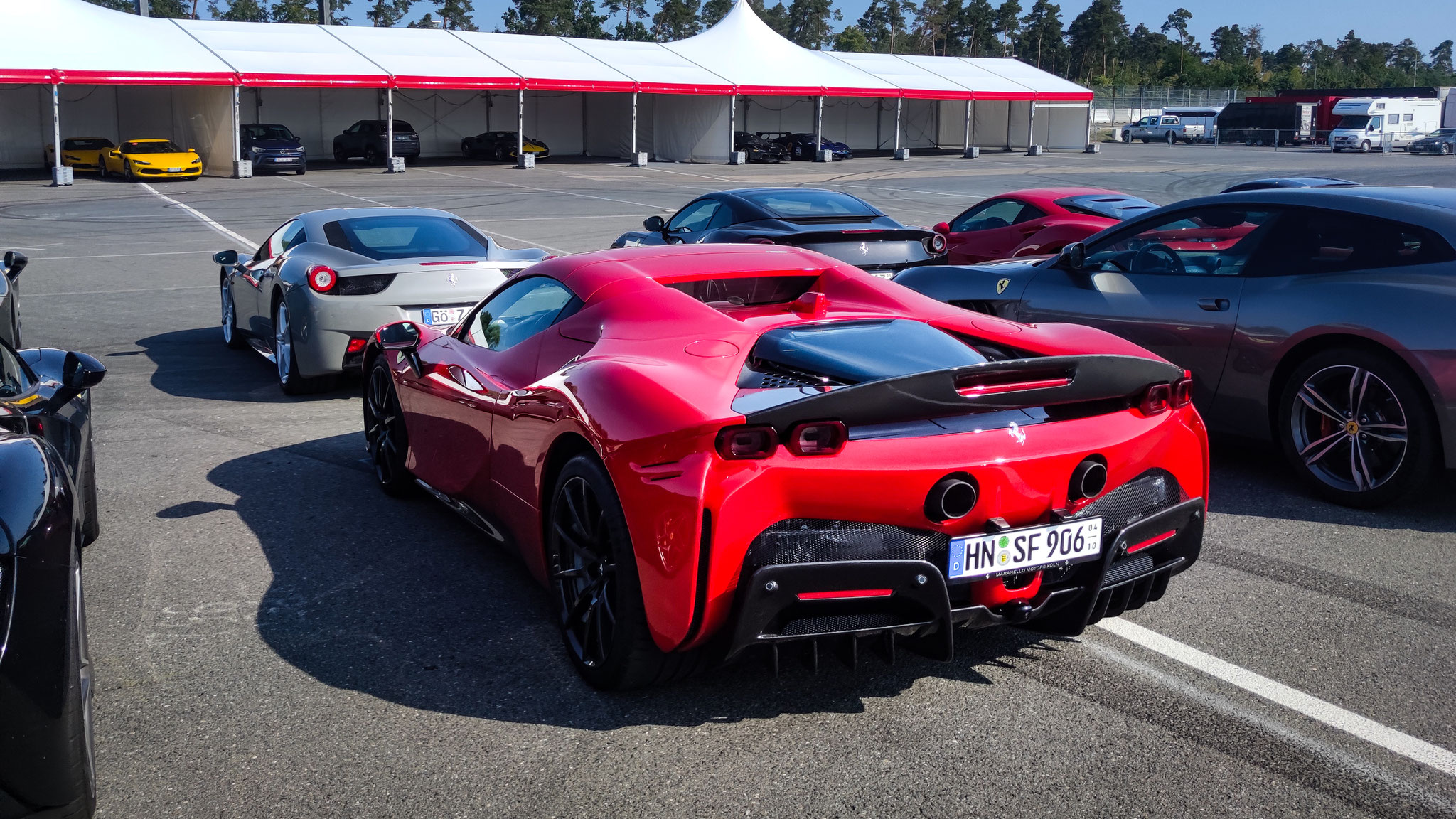 Ferrari SF90 Spider - HN-SF906