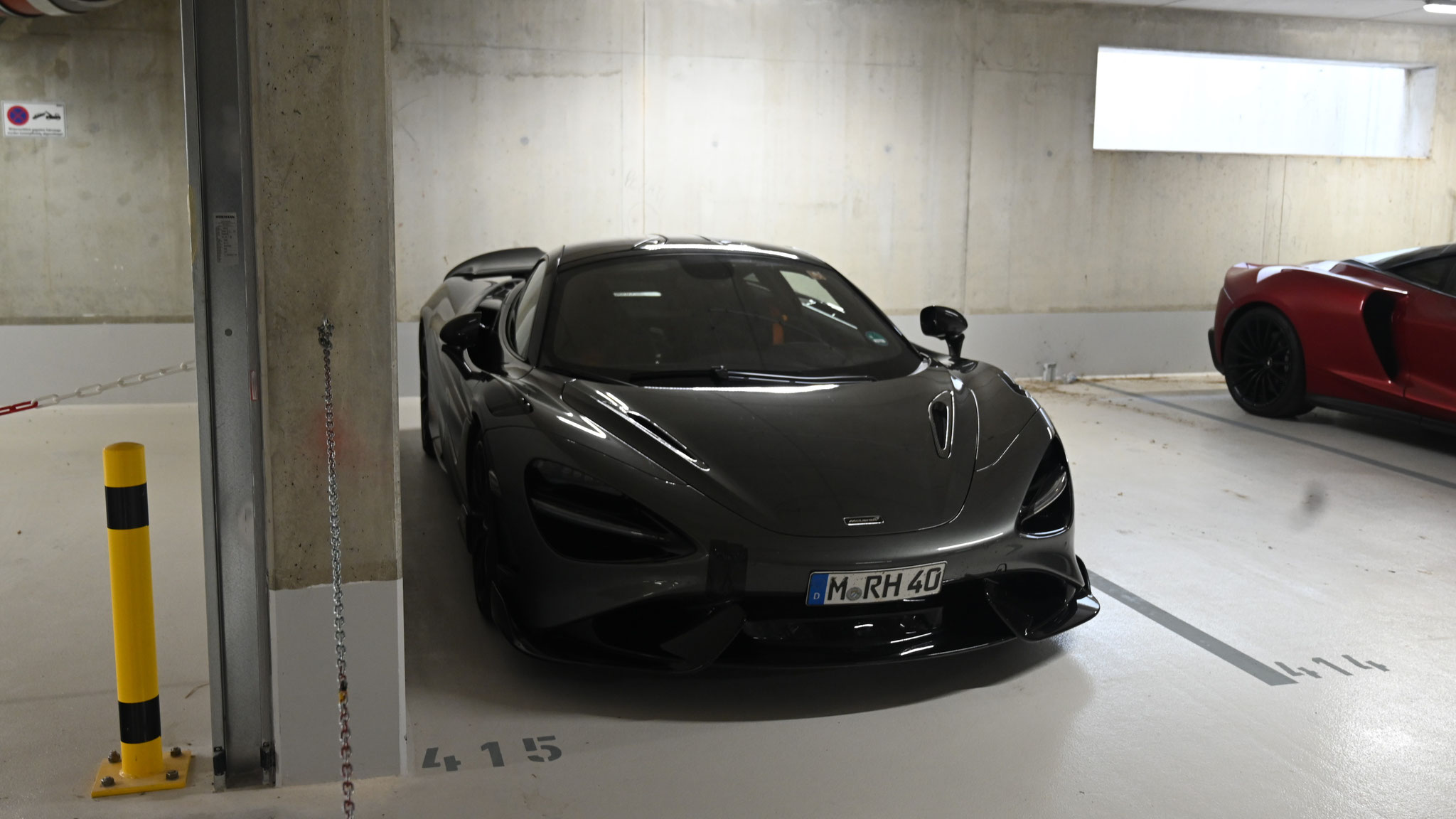 McLaren 765 LT - M-RH40