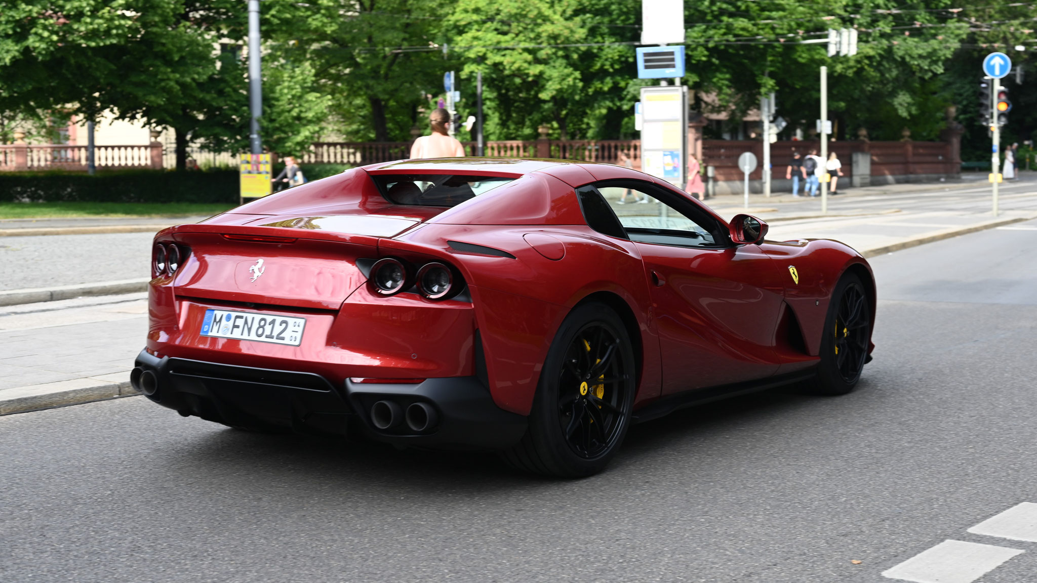 Ferrari 812 GTS - M-FN812