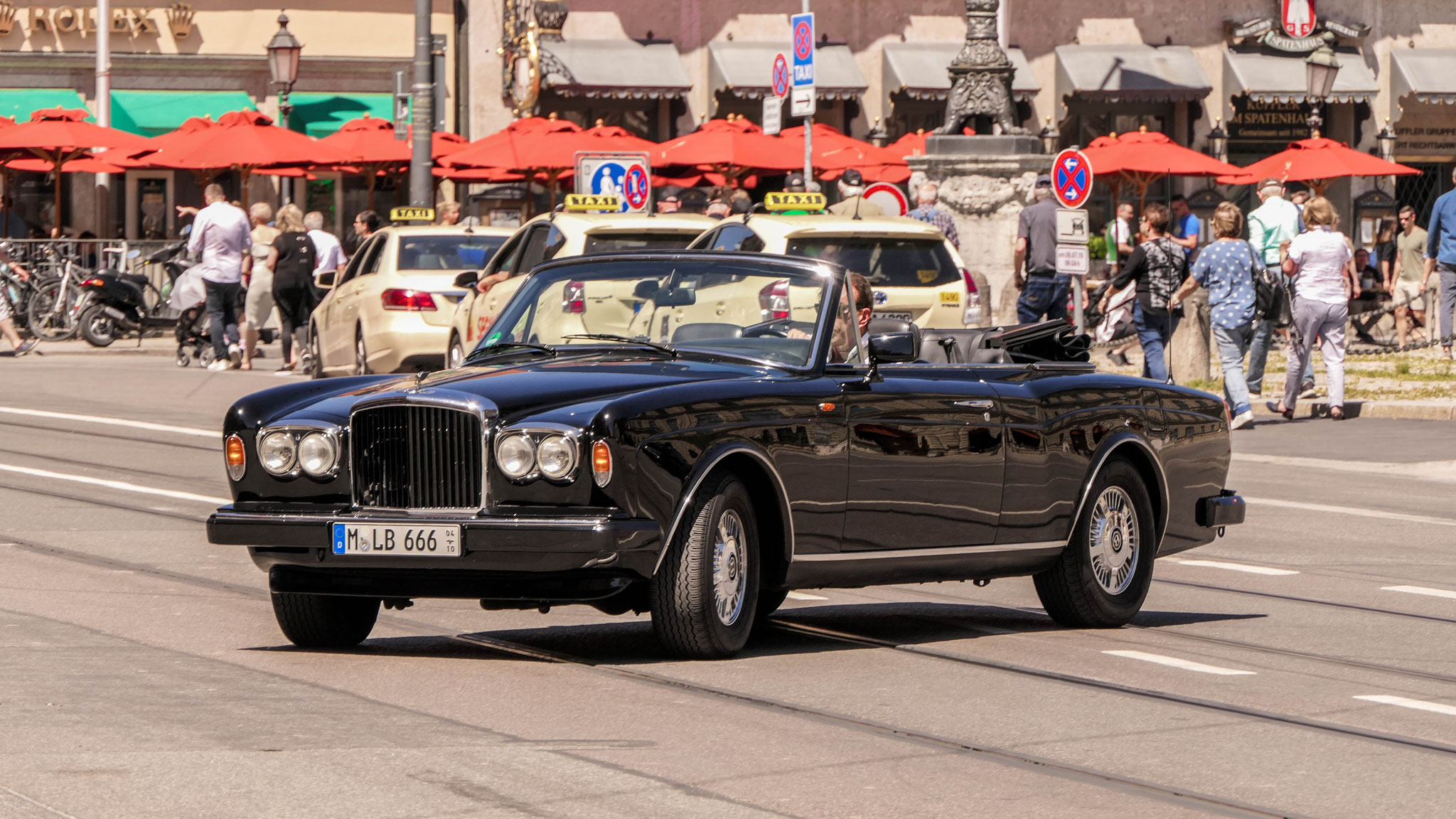 Rolls Royce Corniche - M-LB666