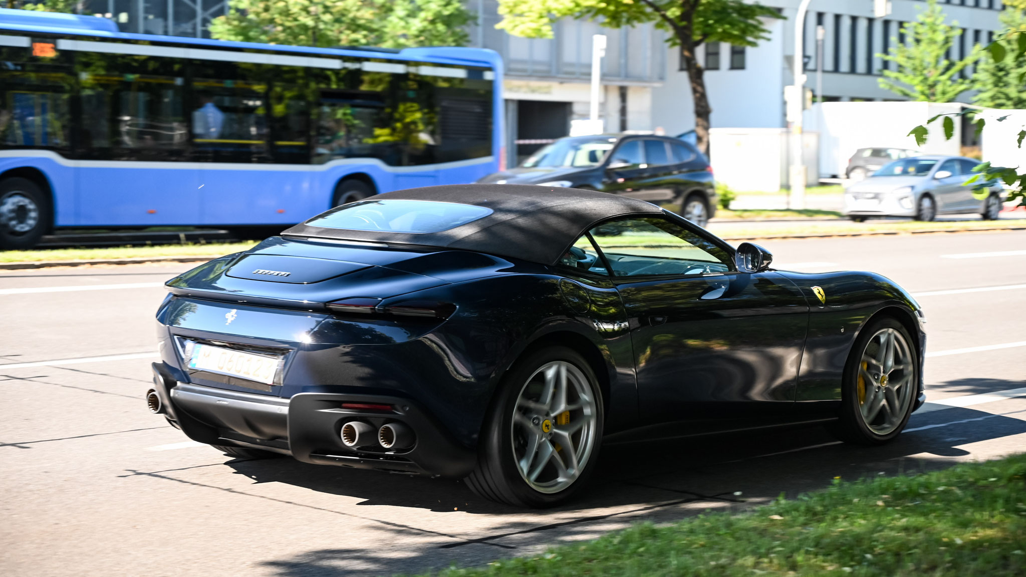 Ferrari Roma Spider - M-060123