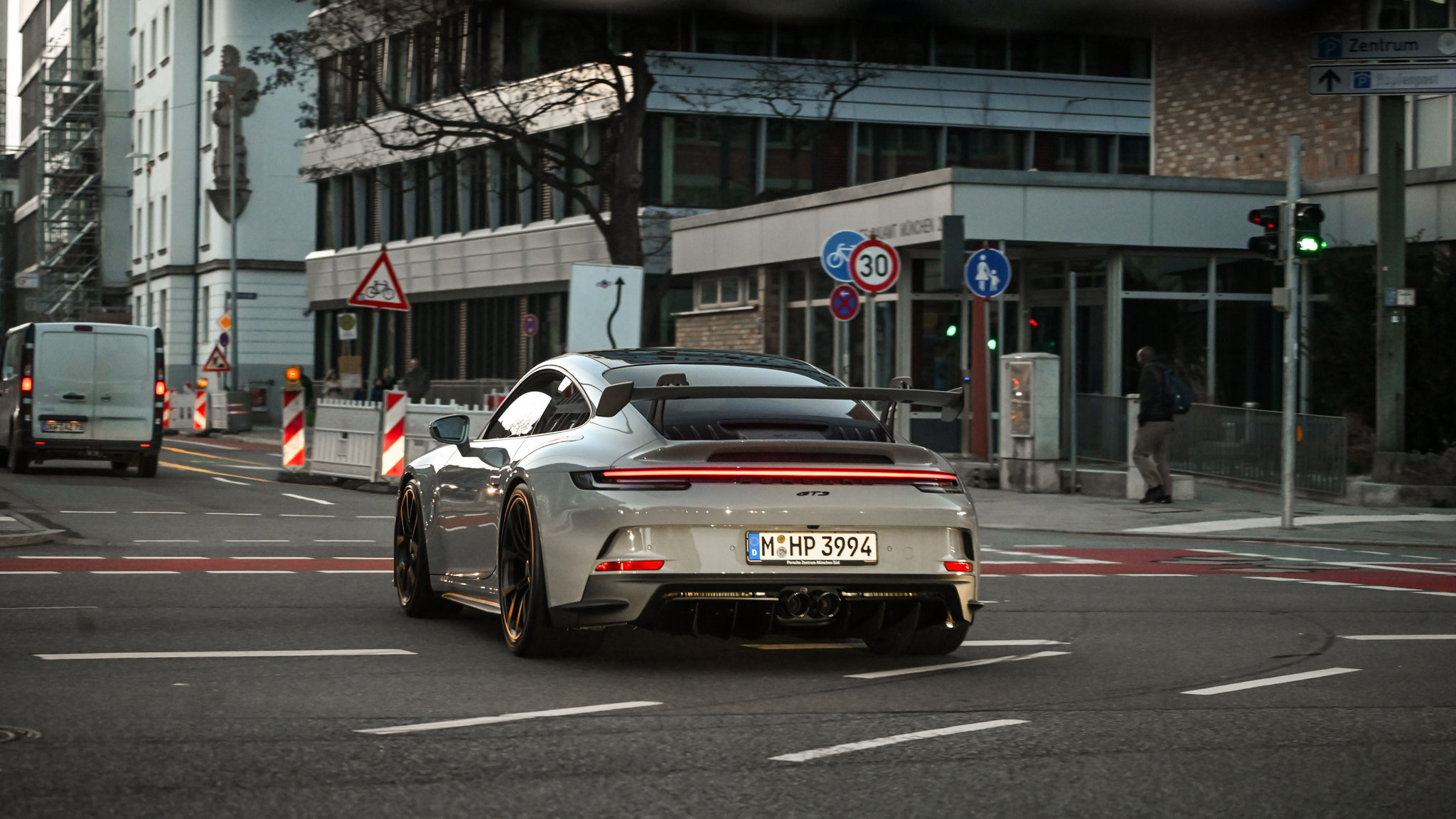 Porsche 992 GT3 - M-HP3994