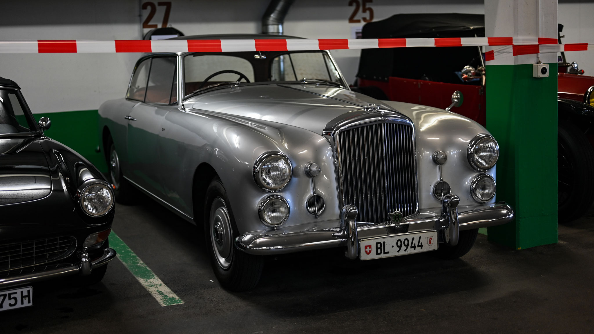 Bentley R-Type Graber Coupe - BL9944 (CH)