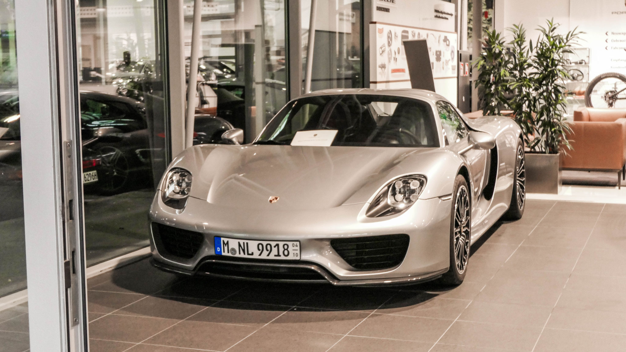 Porsche 918 Spyder - M-NL9918