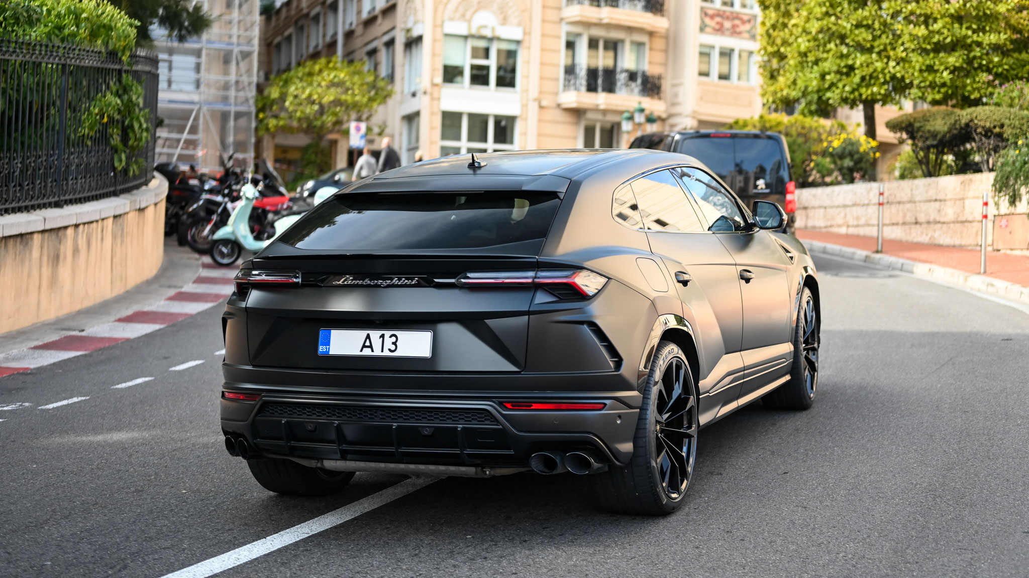Lamborghini Urus - A13 (EST)